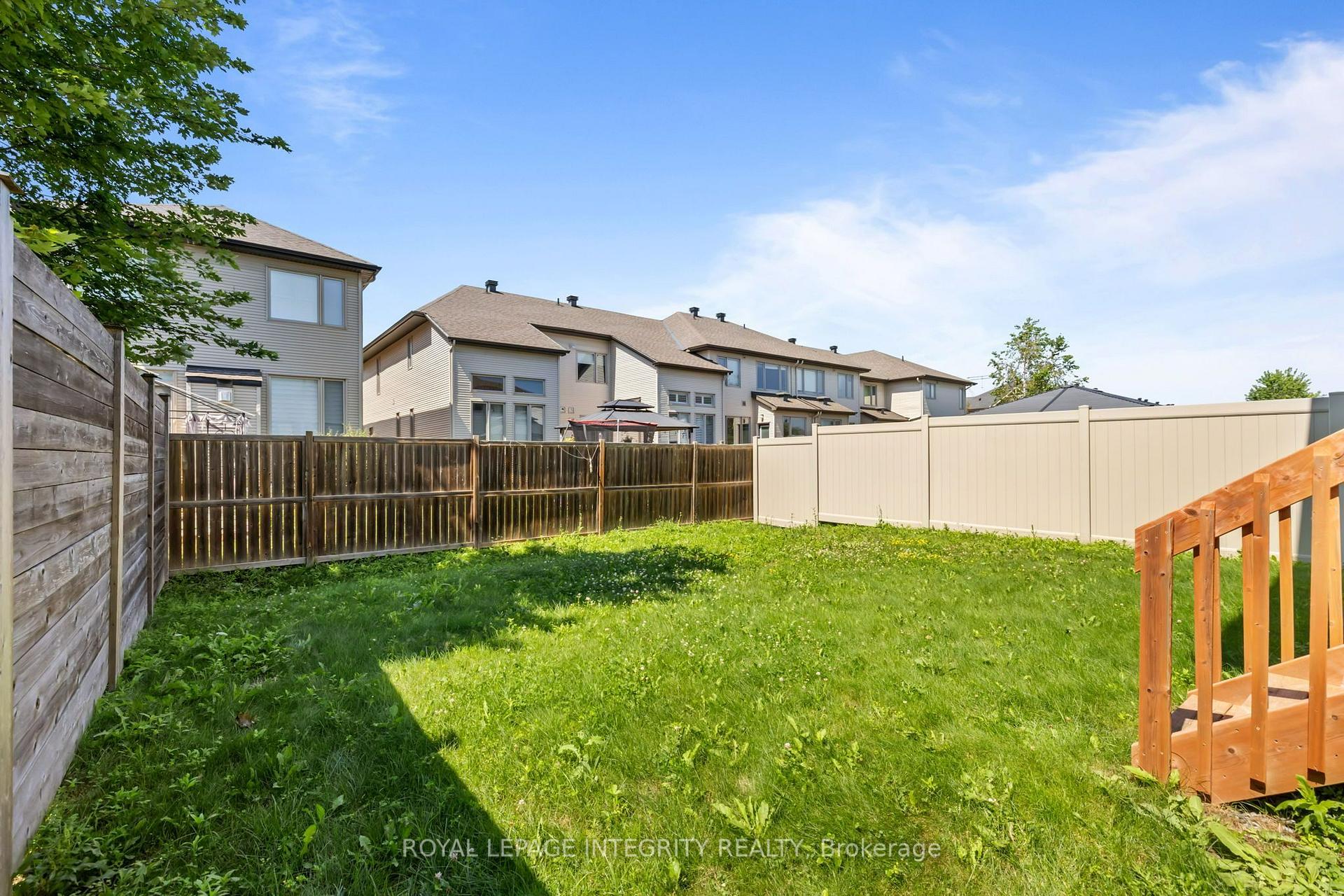 Photo 31 of 90 Palfrey Way, Ottawa, Kanata - Emerald Meadows/Trailwest — HOMEH