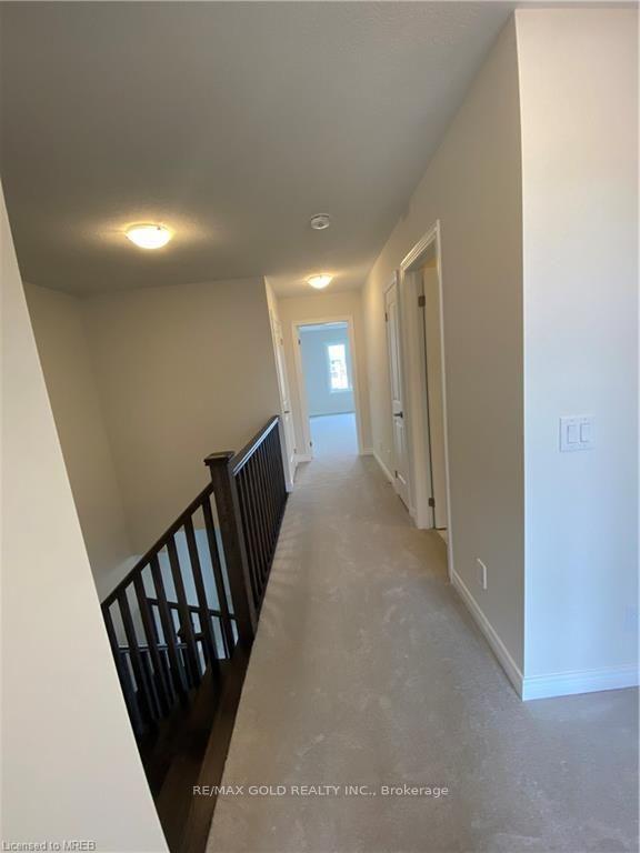 Photo 7 of 27 Stonehill Avenue, Kitchener, Huron Park — HOMEH