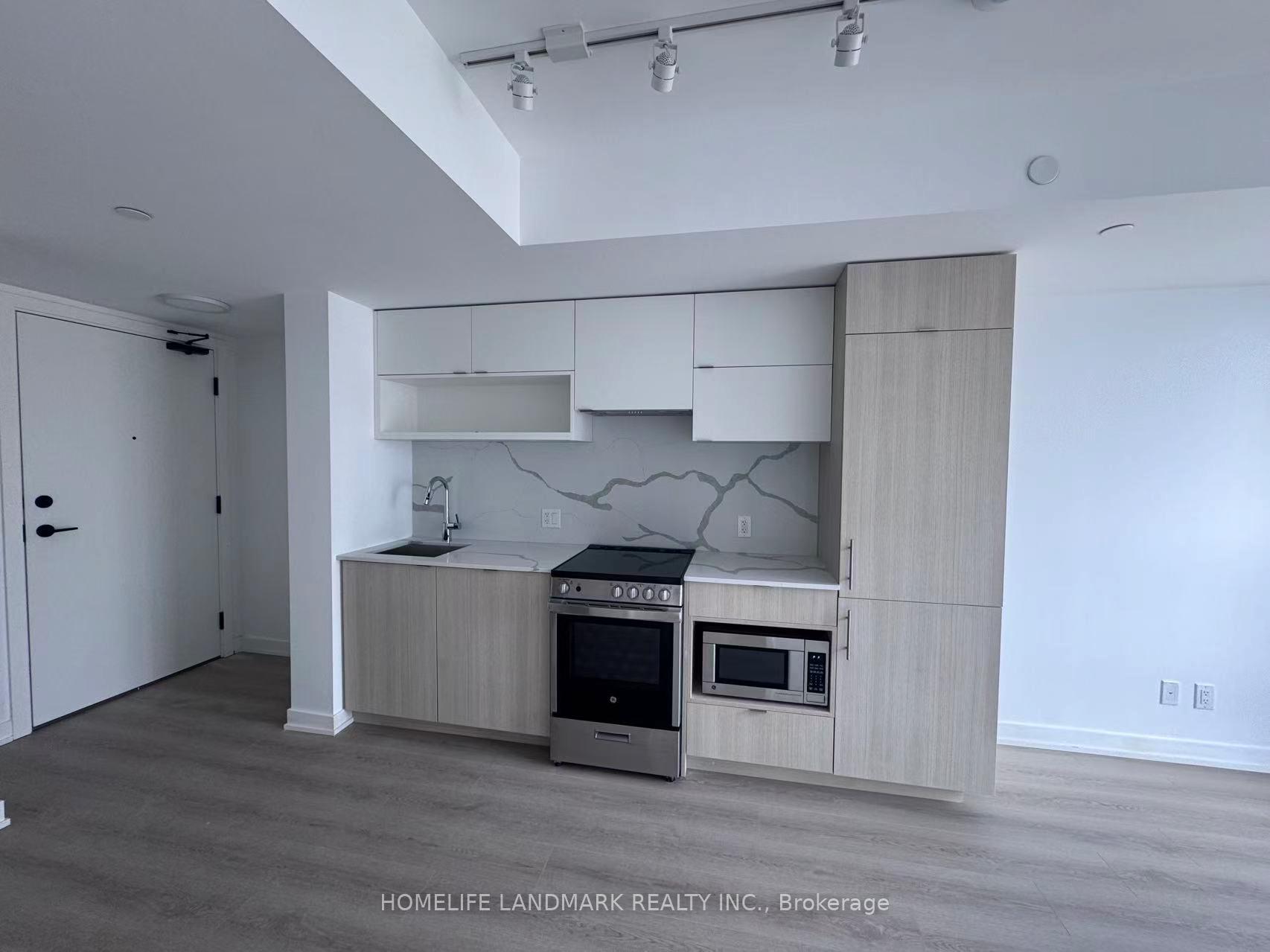 Photo 5 of Unit 3211, 100 Queen Street, Toronto, Church-Yonge Corridor — HOMEH