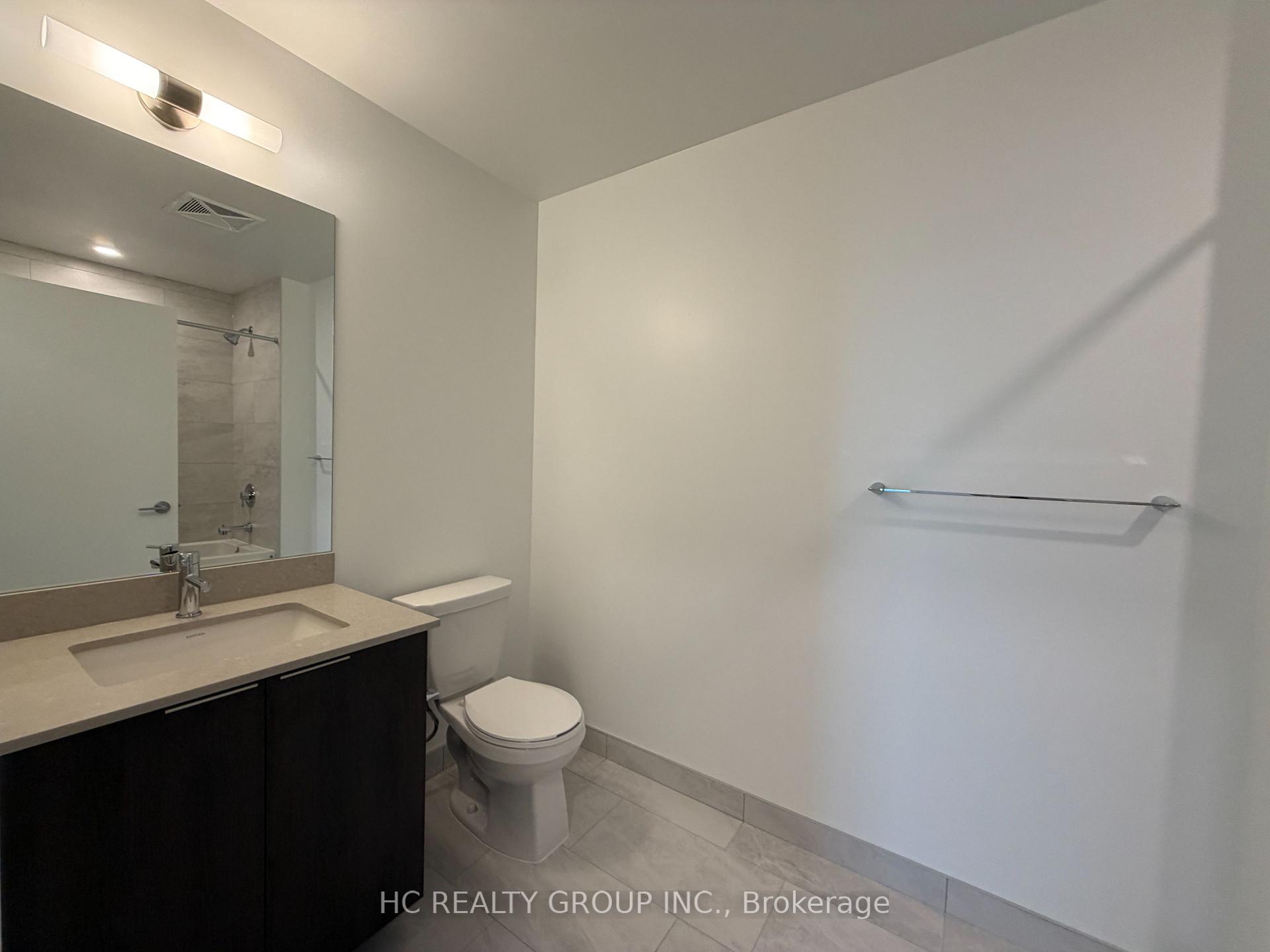 Photo 3 of Unit 3004, 395 Square One Drive, Mississauga, City Centre — HOMEH
