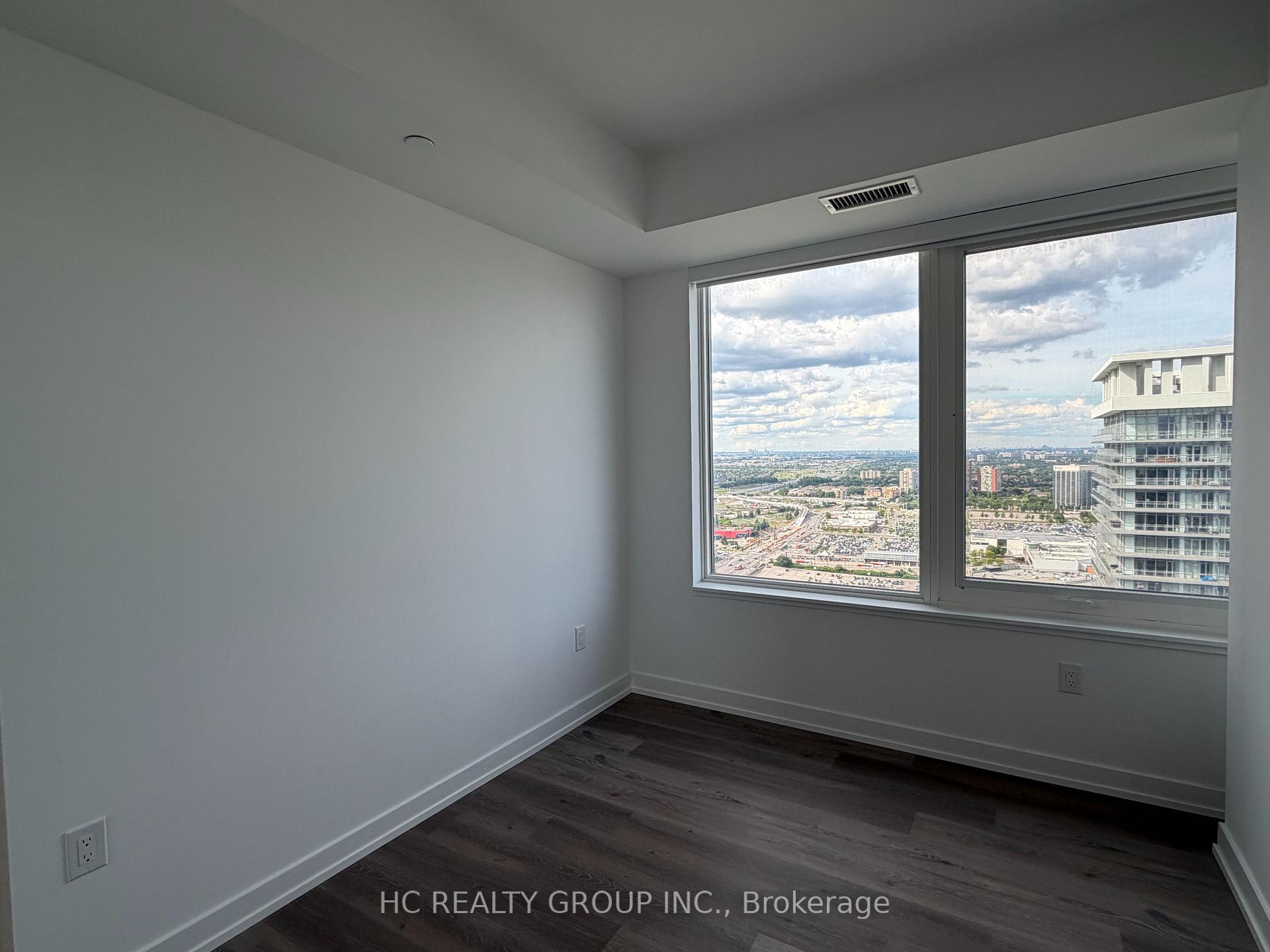 Photo 5 of Unit 3004, 395 Square One Drive, Mississauga, City Centre — HOMEH