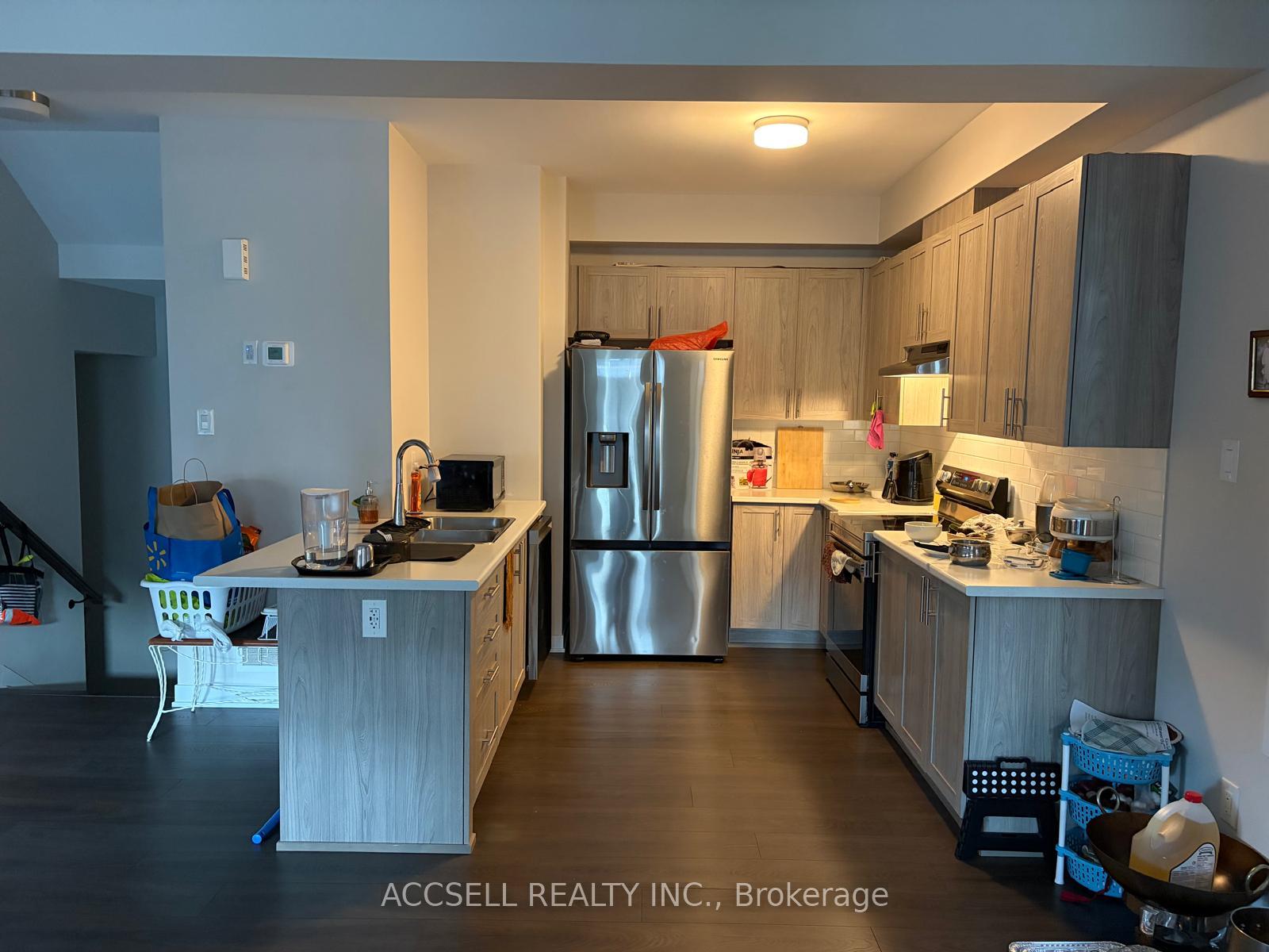 Photo 13 of 217 Speckled Alder Row, Ottawa, Barrhaven - Half Moon Bay — HOMEH