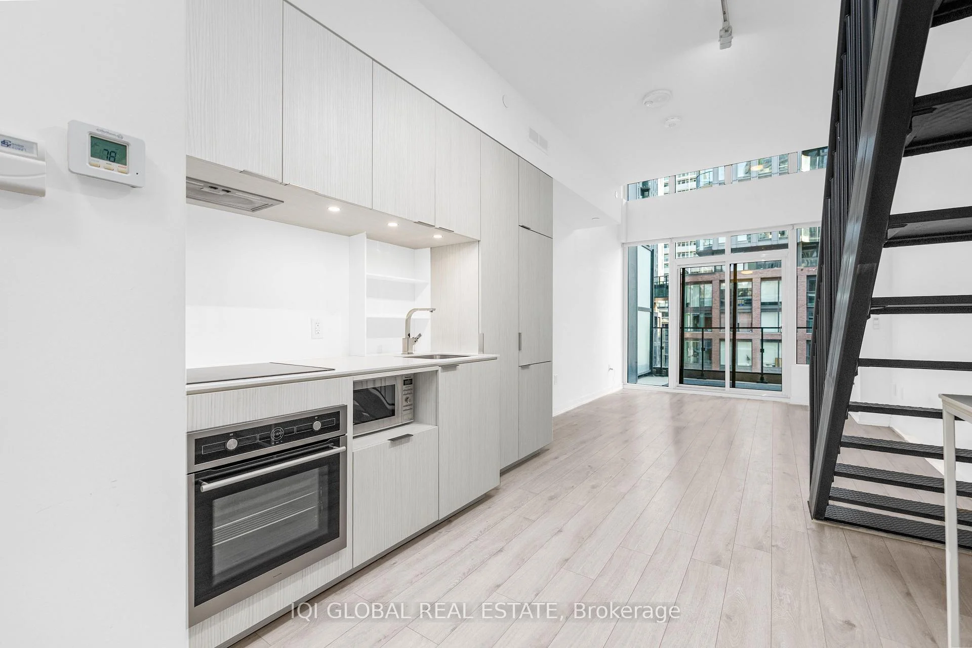 Photo 17 of Unit 727, 77 Shuter Street, Toronto, Church-Yonge Corridor — HOMEH