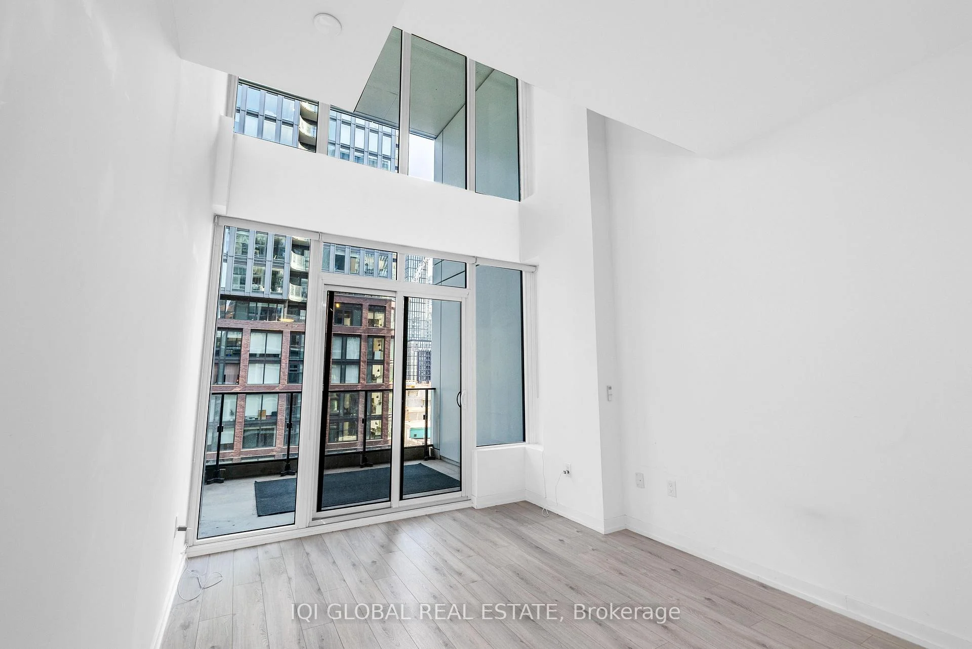Photo 21 of Unit 727, 77 Shuter Street, Toronto, Church-Yonge Corridor — HOMEH
