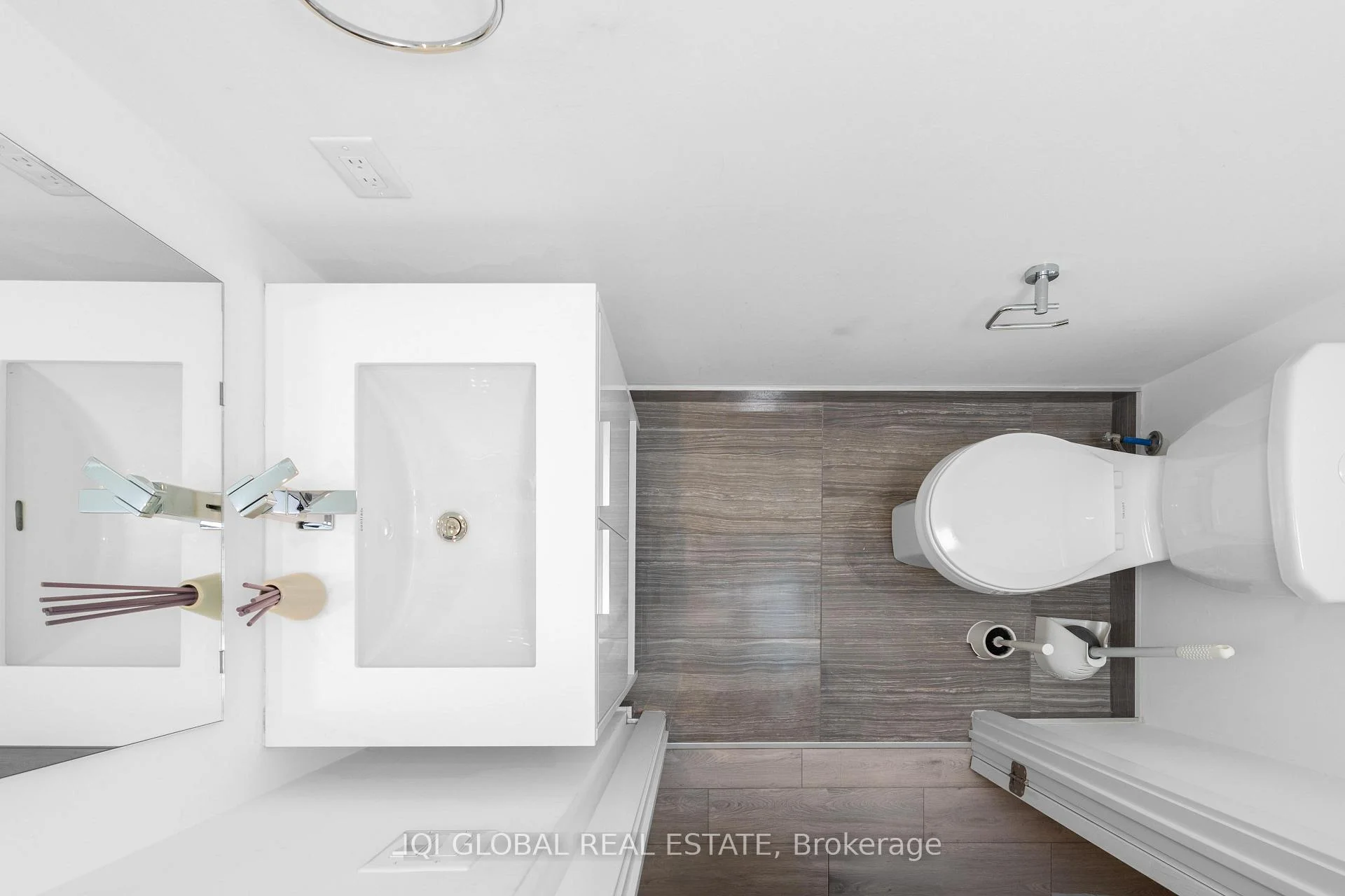 Photo 23 of Unit 727, 77 Shuter Street, Toronto, Church-Yonge Corridor — HOMEH