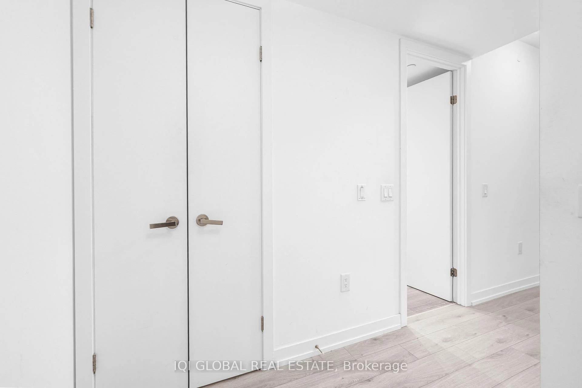 Photo 27 of Unit 727, 77 Shuter Street, Toronto, Church-Yonge Corridor — HOMEH