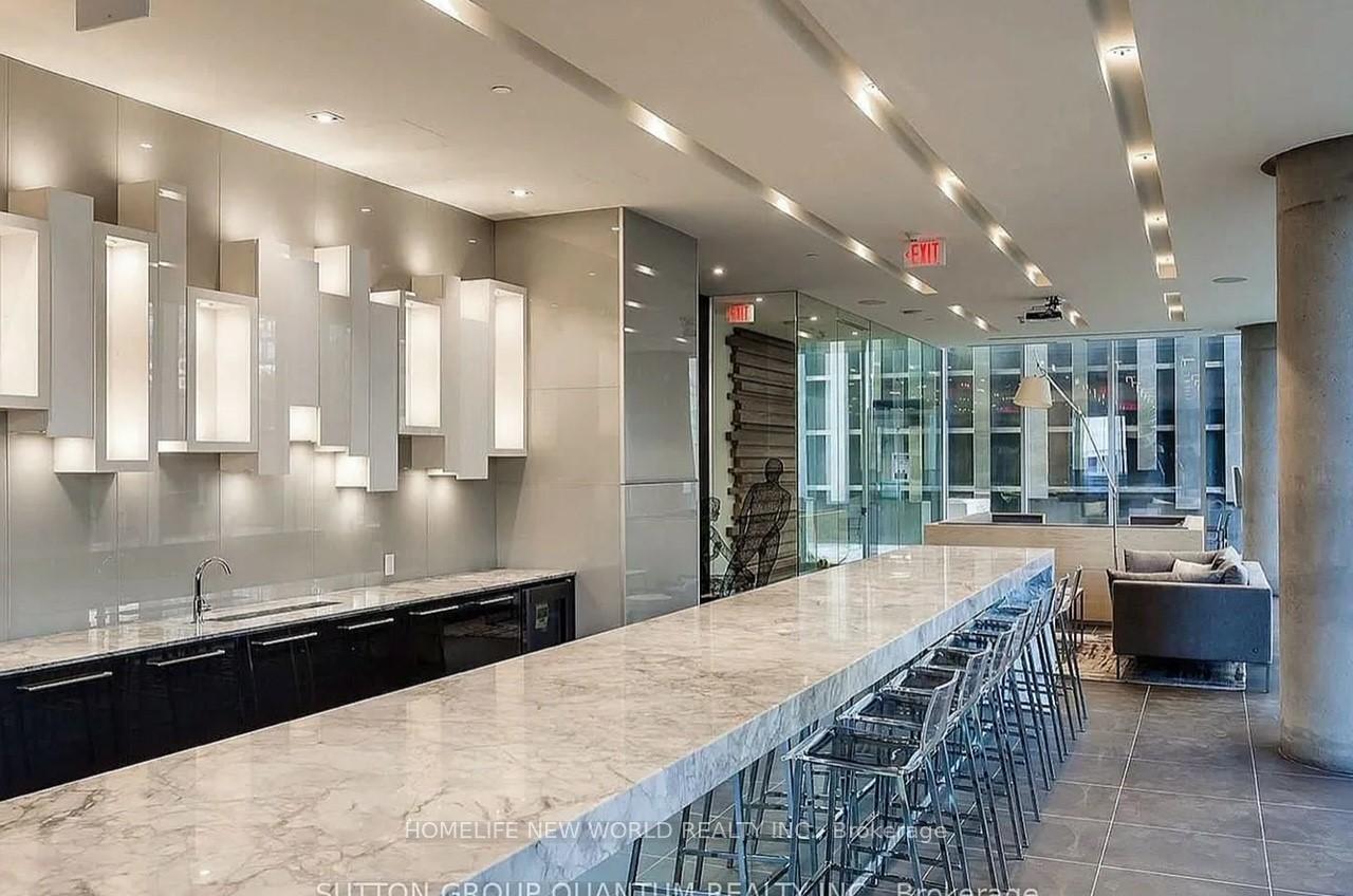 Photo 11 of Unit 408, 15 Grenville Street, Toronto, Bay Street Corridor — HOMEH