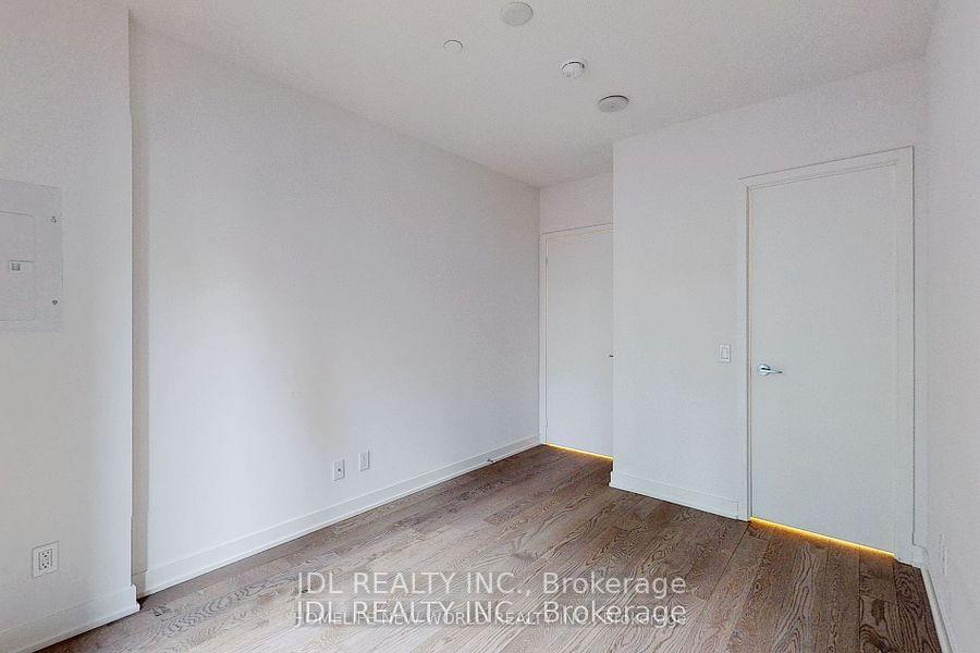 Photo 3 of Unit 408, 25 Richmond Street E, Toronto, Church-Yonge Corridor — HOMEH