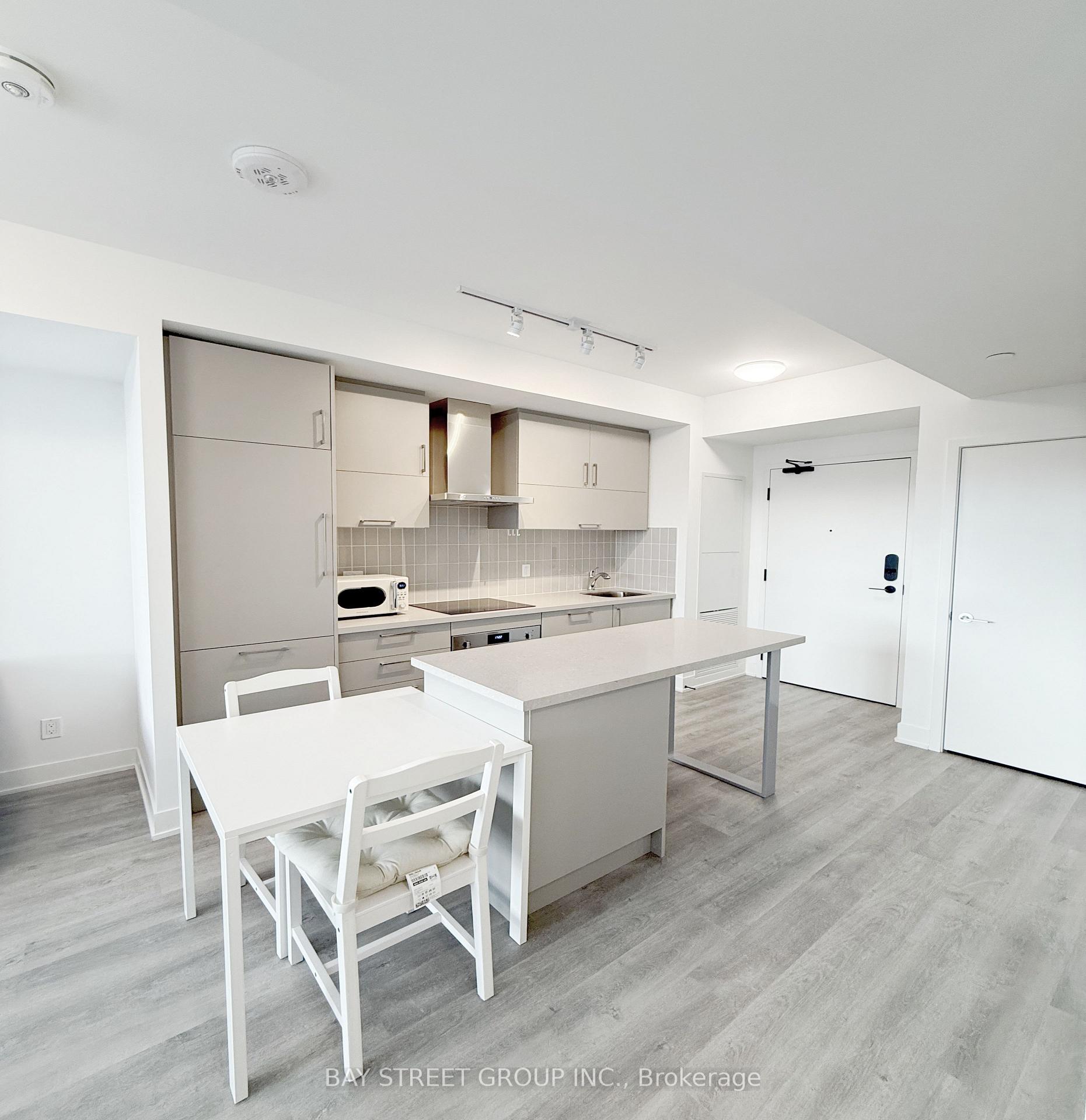 Photo 6 of 38 Andre De Grasse Street, Markham, Unionville — HOMEH