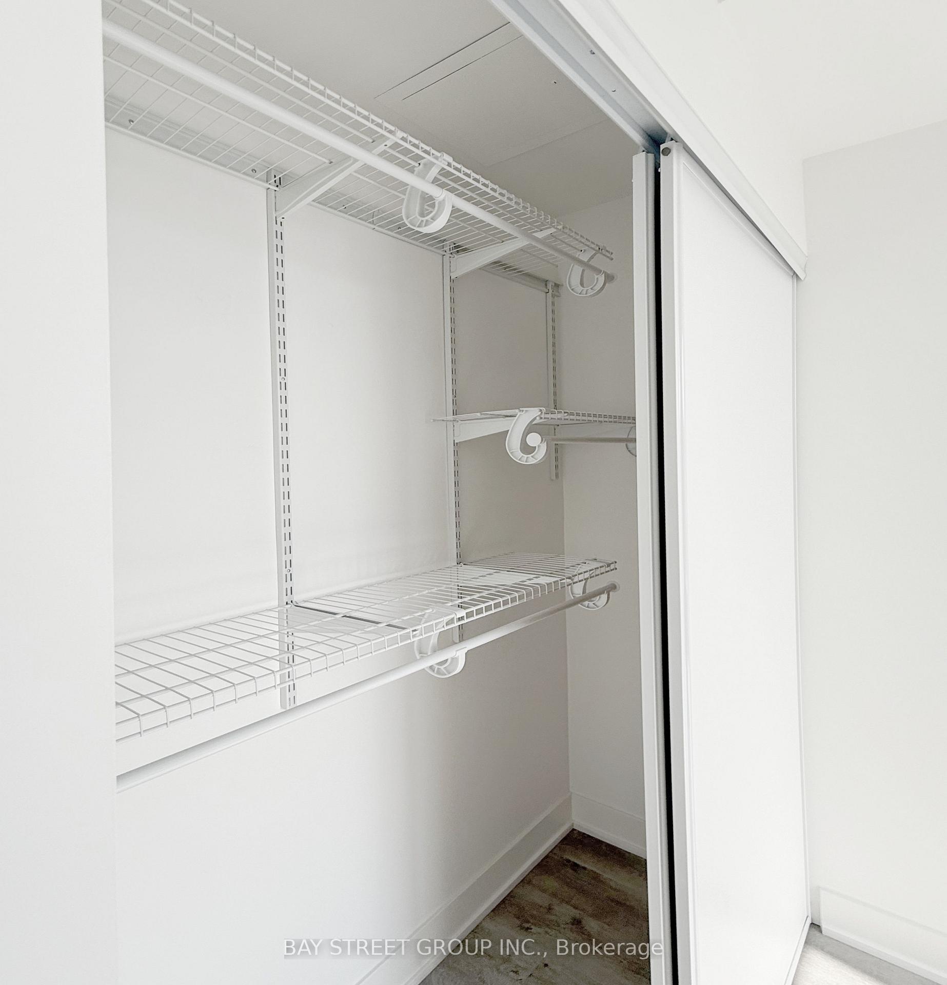 Photo 12 of 38 Andre De Grasse Street, Markham, Unionville — HOMEH