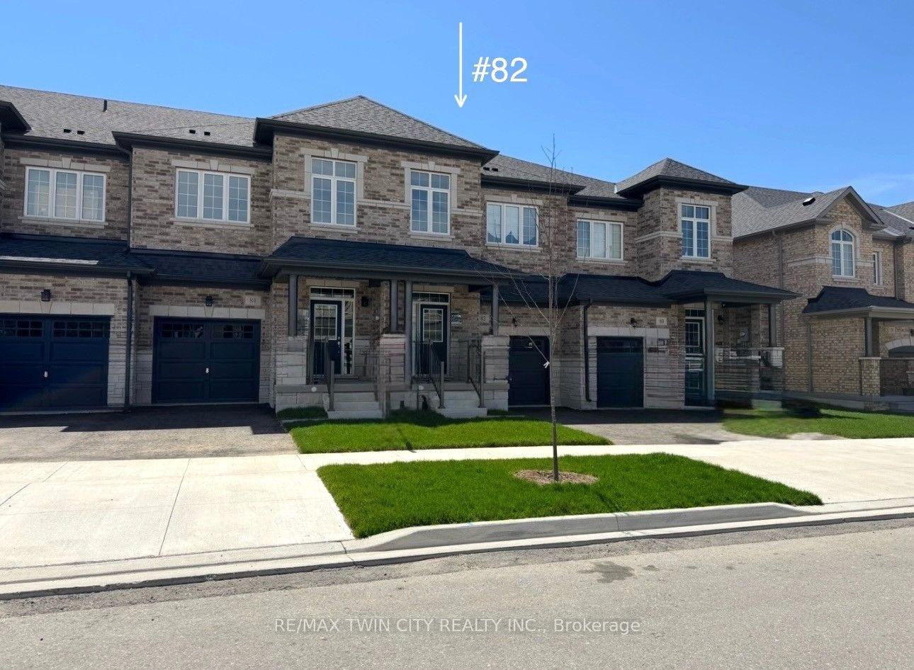 Photo 2 of 82 Gledhill Crescent, Cambridge, Little's Corners — HOMEH
