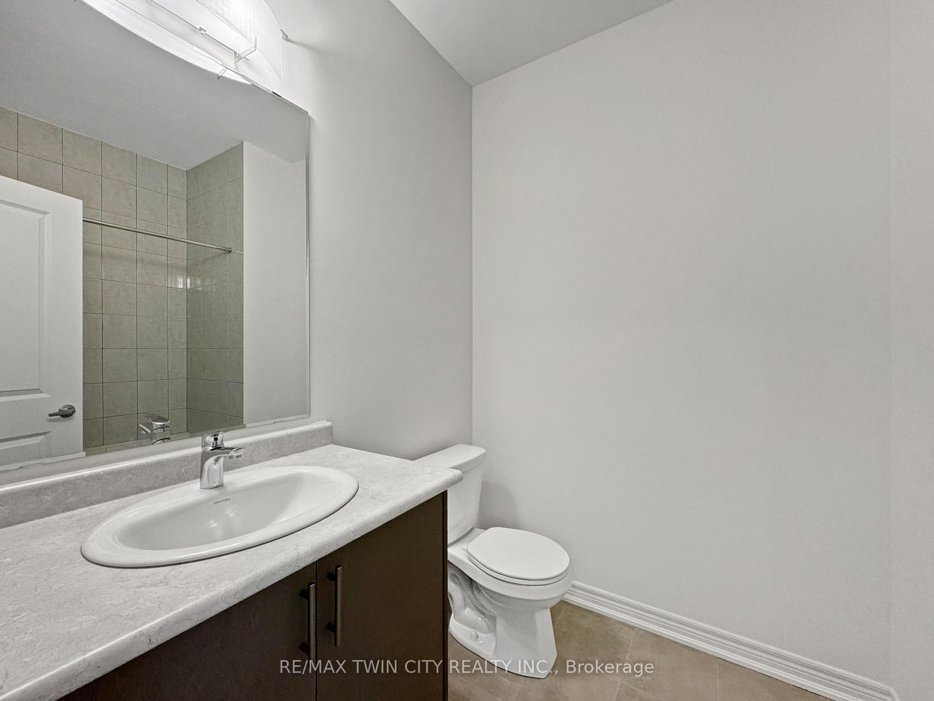 Photo 23 of 82 Gledhill Crescent, Cambridge, Little's Corners — HOMEH