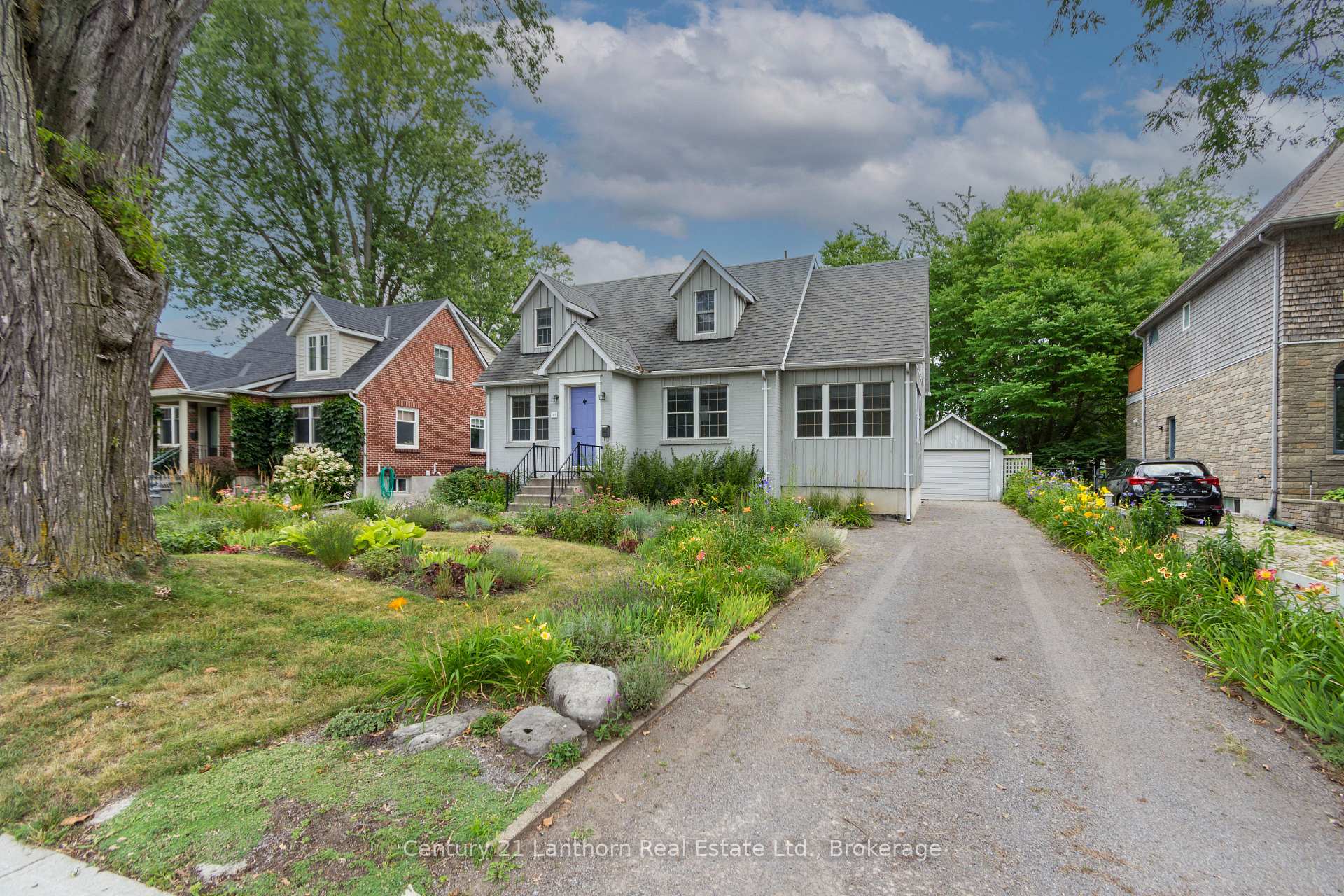 Photo 2 of 149 Dufferin Avenue, Belleville, Belleville Ward — HOMEH