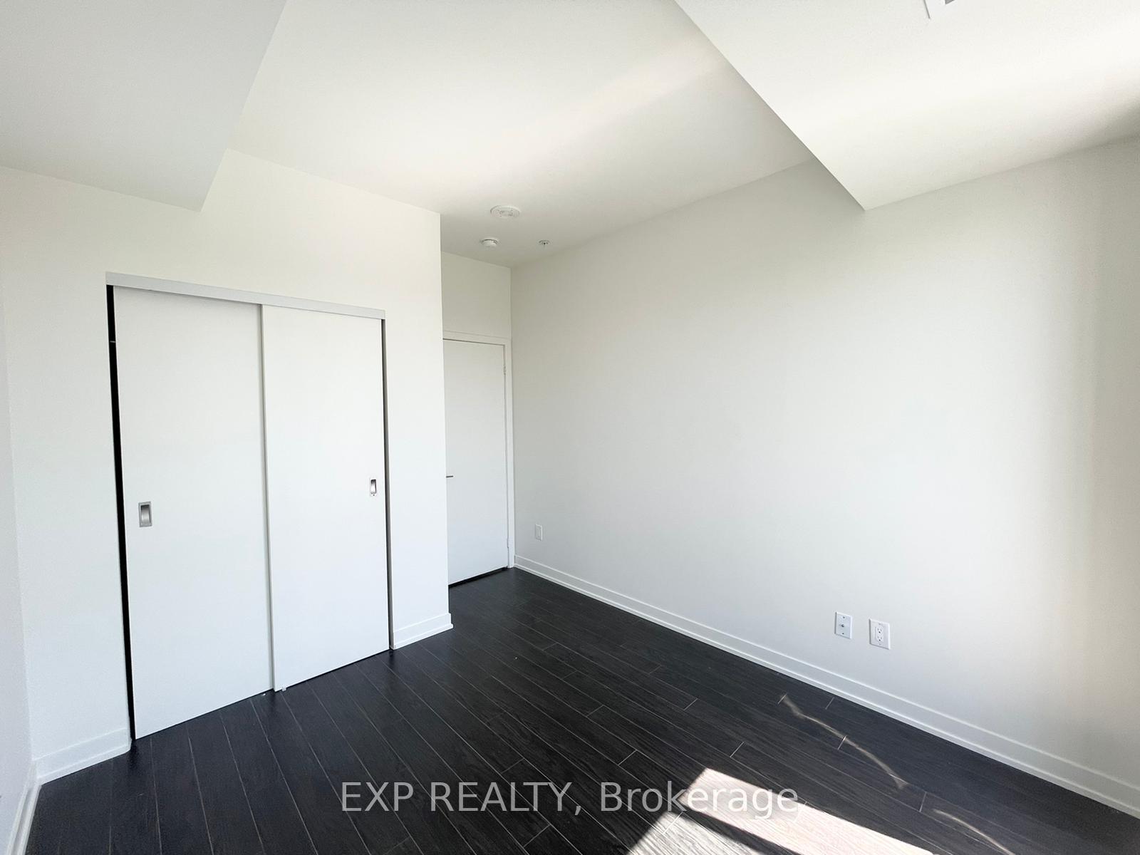 Photo 10 of Unit 1606, 128 King Street N, Waterloo, Downtown Waterloo — HOMEH