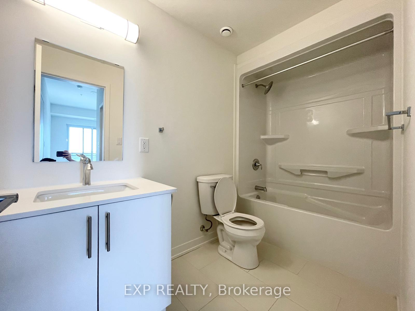 Photo 11 of Unit 1606, 128 King Street N, Waterloo, Downtown Waterloo — HOMEH