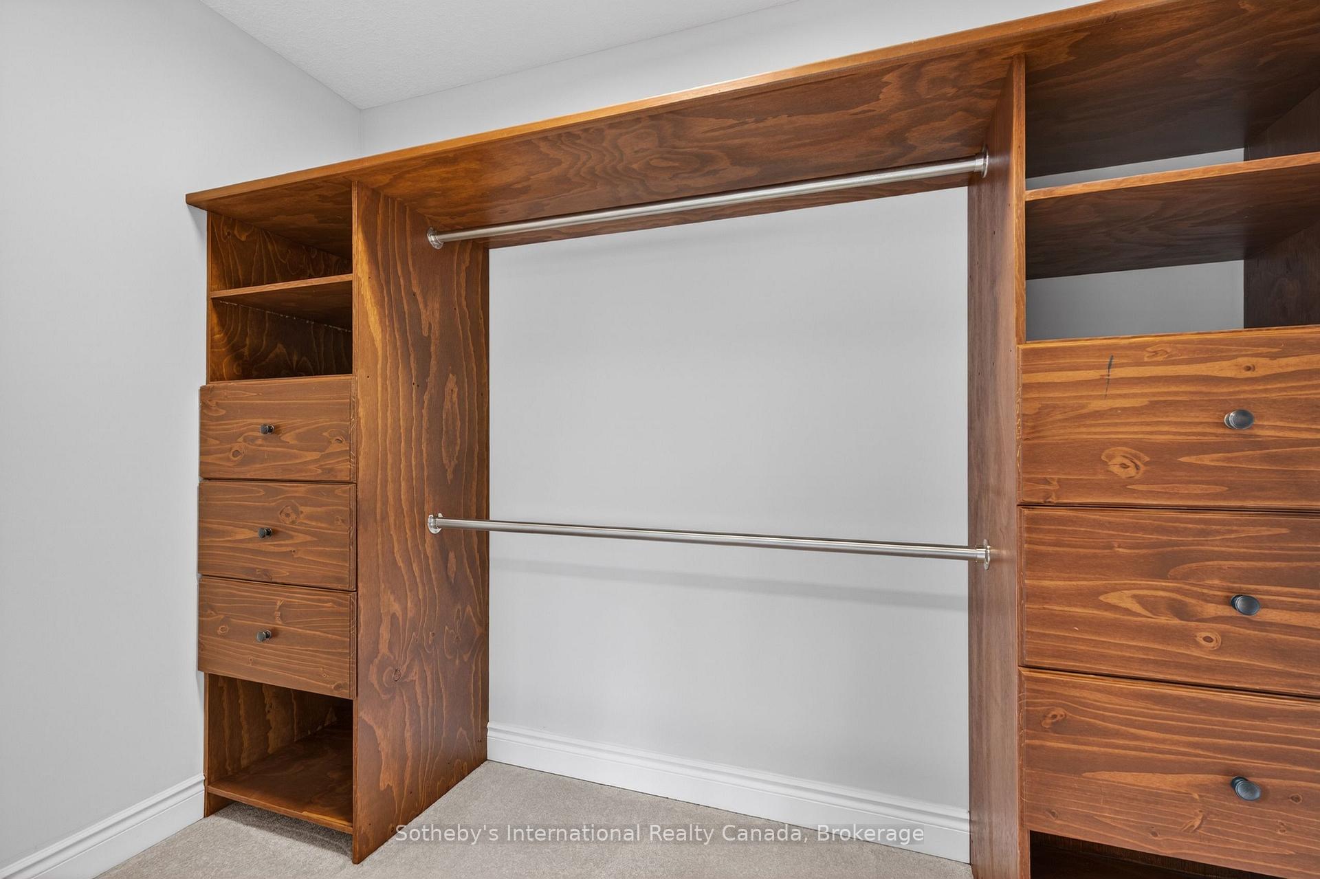 Photo 22 of 19 Garbutt Crescent, Collingwood — HOMEH