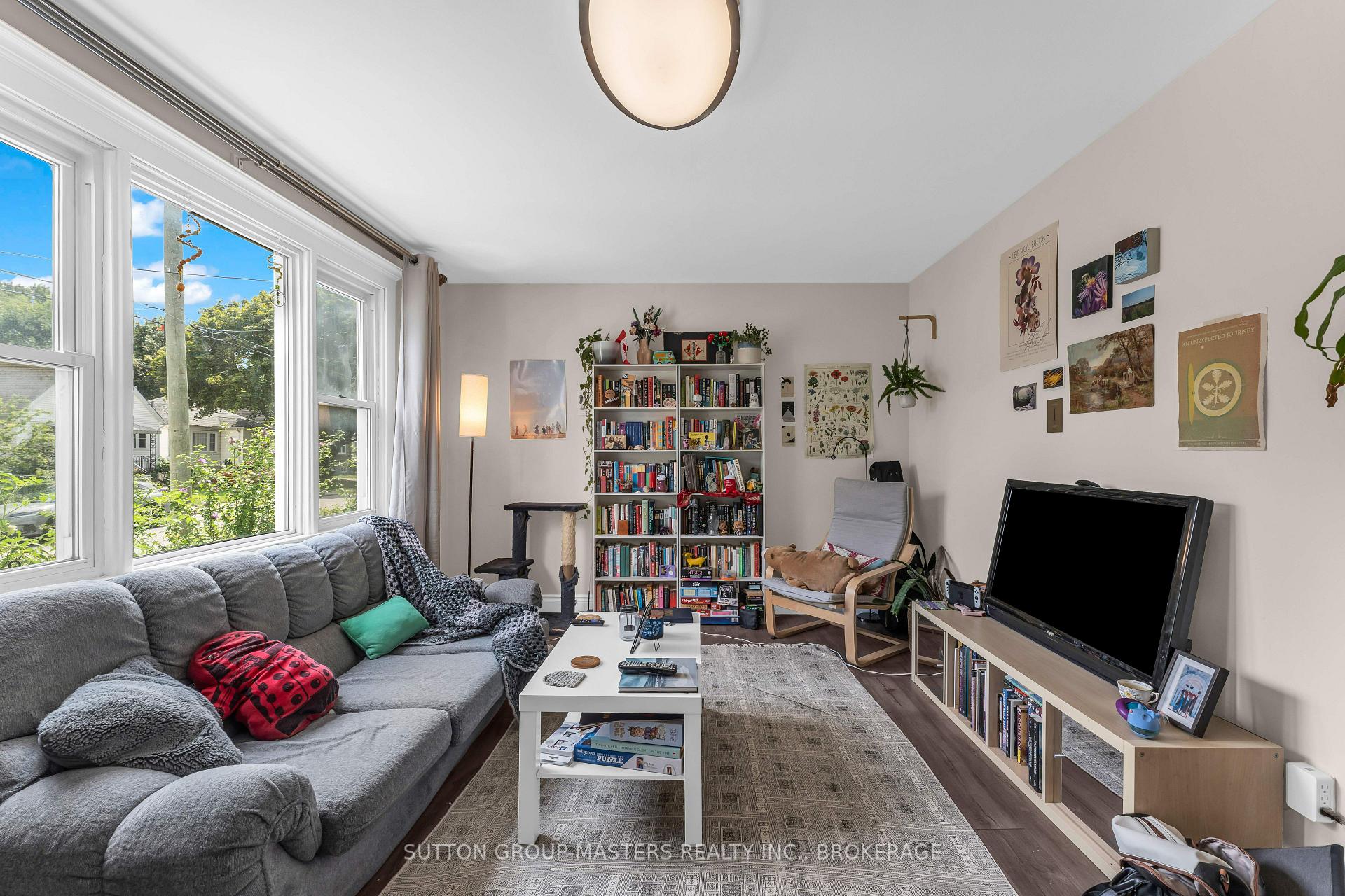Photo 10 of 22 Westdale Avenue W, Kingston, Central City East — HOMEH