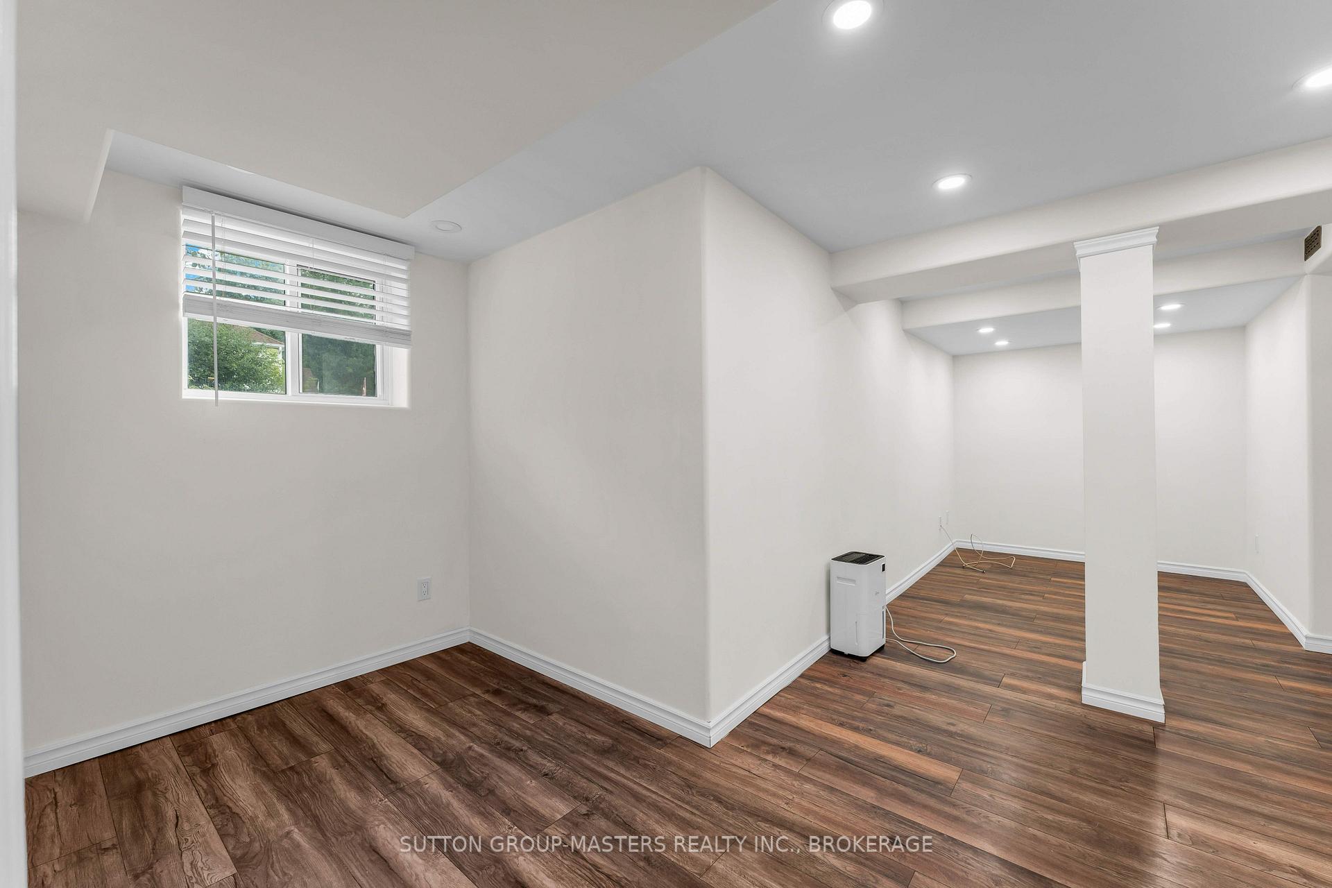 Photo 32 of 22 Westdale Avenue W, Kingston, Central City East — HOMEH