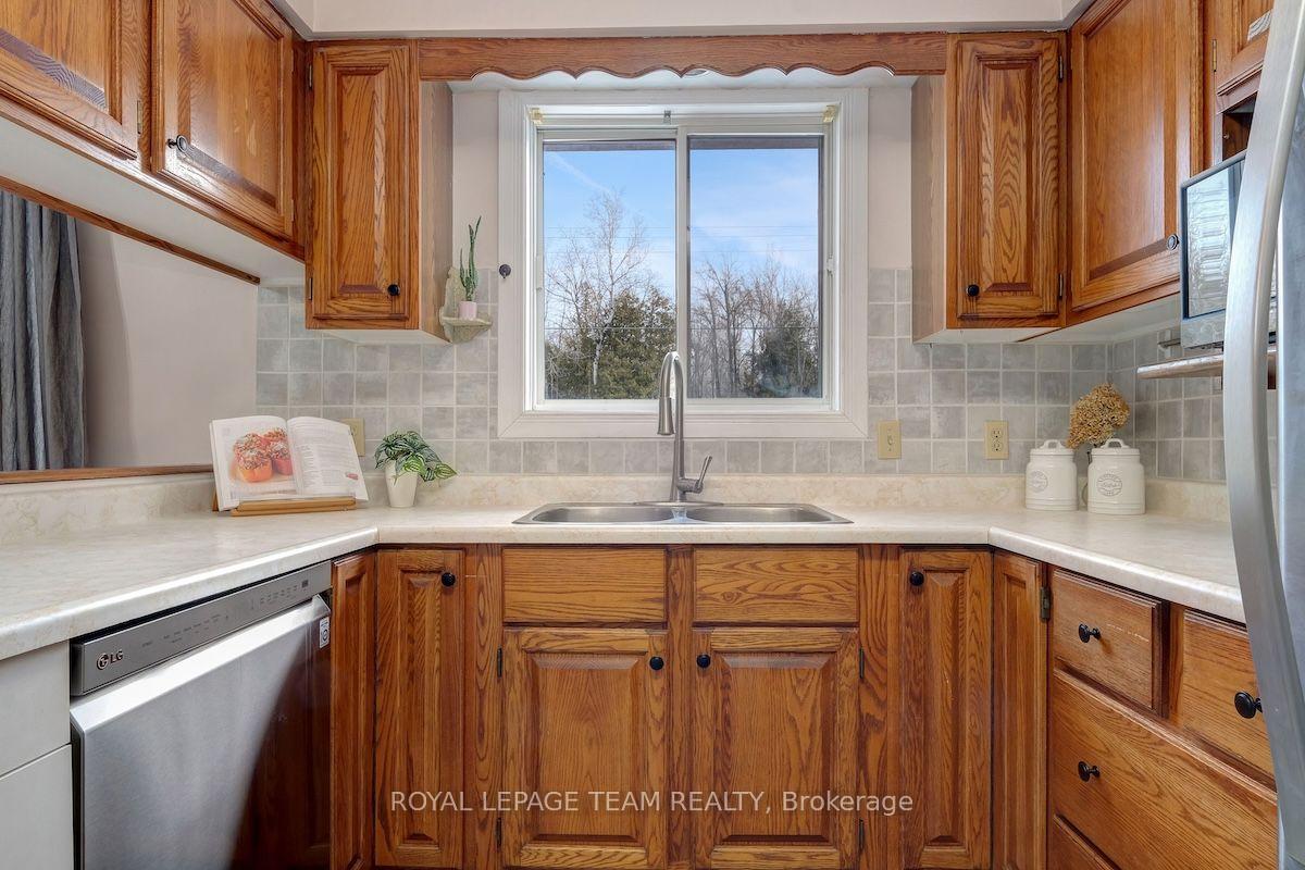 Photo 13 of 13025 Mackenzie Road, South Dundas, South Dundas (Williamsburgh) Twp — HOMEH