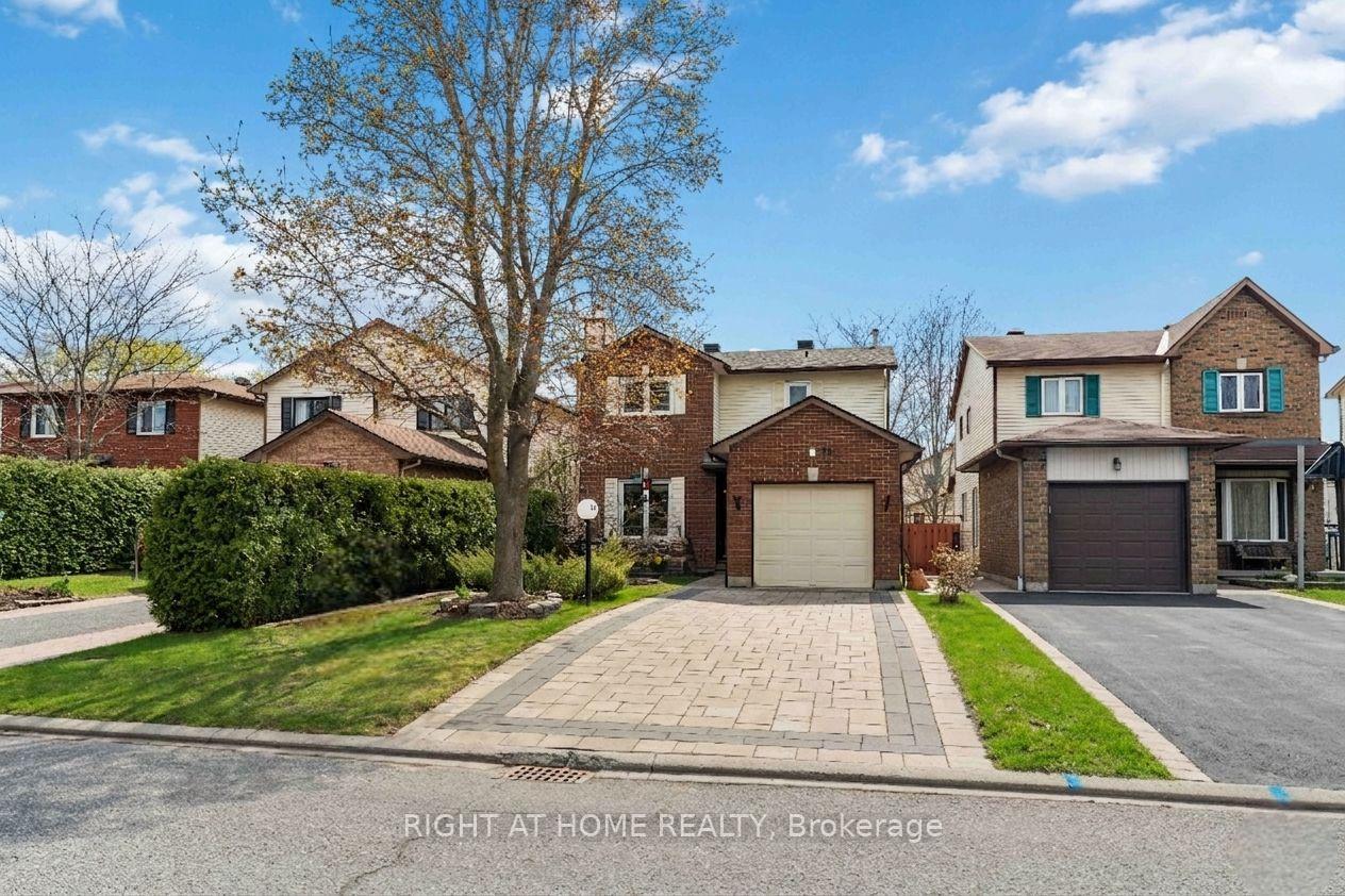 Photo 2 of 26 Denham Way, Ottawa, Stittsville (Central) — HOMEH