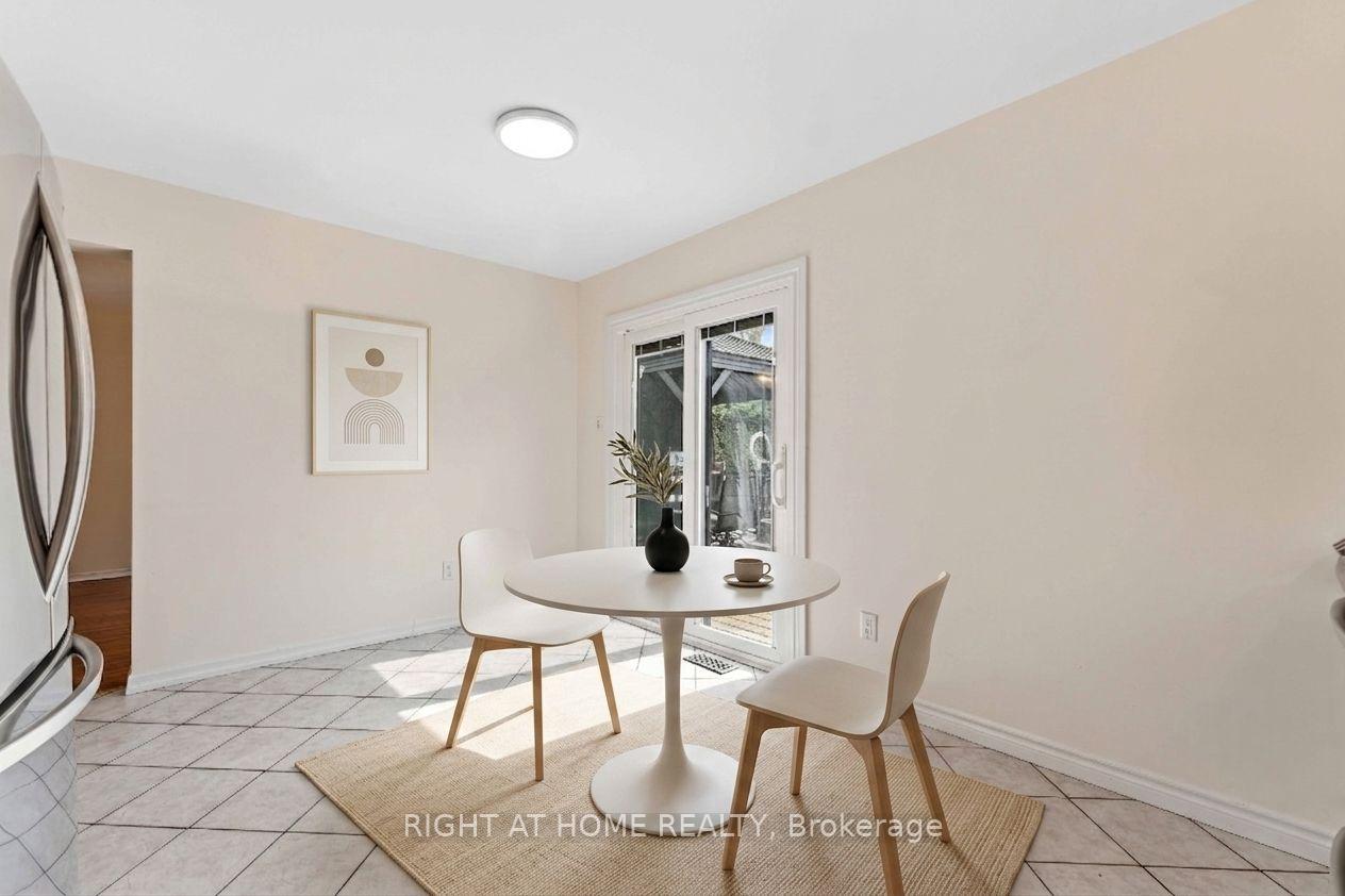 Photo 15 of 26 Denham Way, Ottawa, Stittsville (Central) — HOMEH