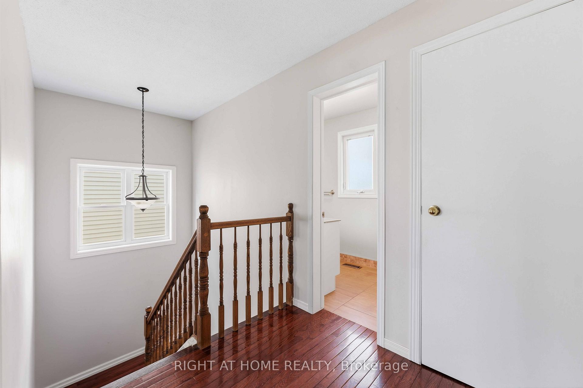 Photo 17 of 26 Denham Way, Ottawa, Stittsville (Central) — HOMEH