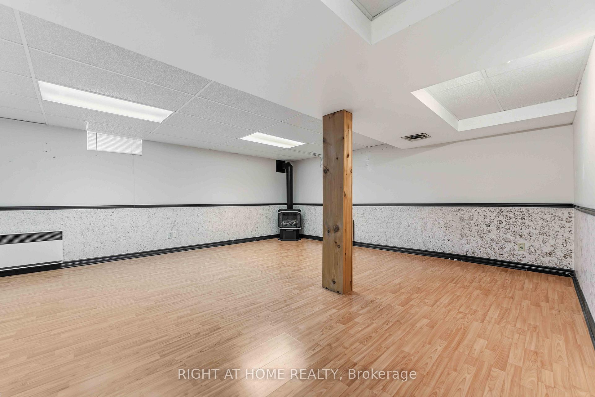 Photo 24 of 26 Denham Way, Ottawa, Stittsville (Central) — HOMEH