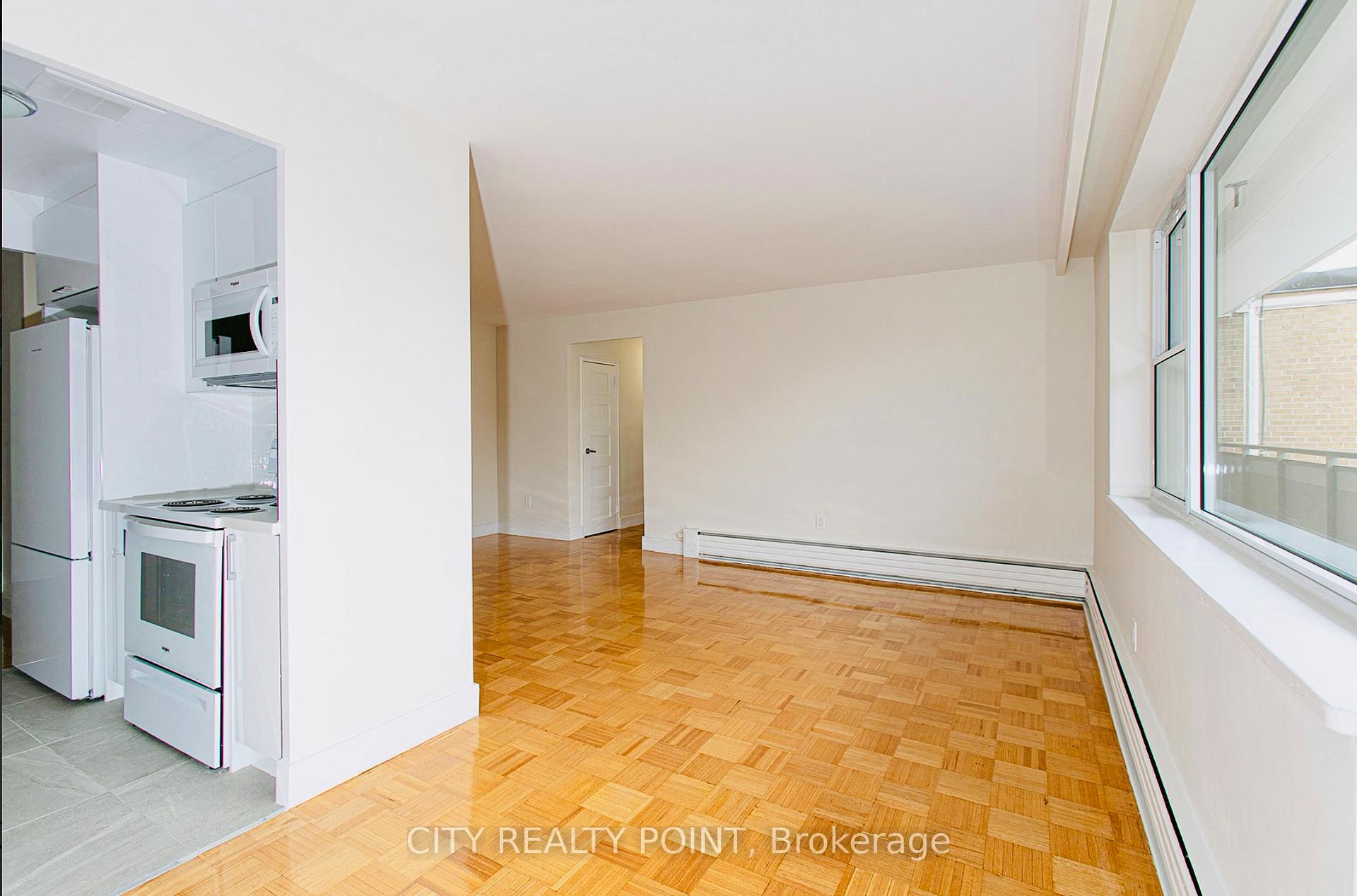 Photo 3 of Unit 403, 2 Grandstand Place, Toronto, Thorncliffe Park — HOMEH