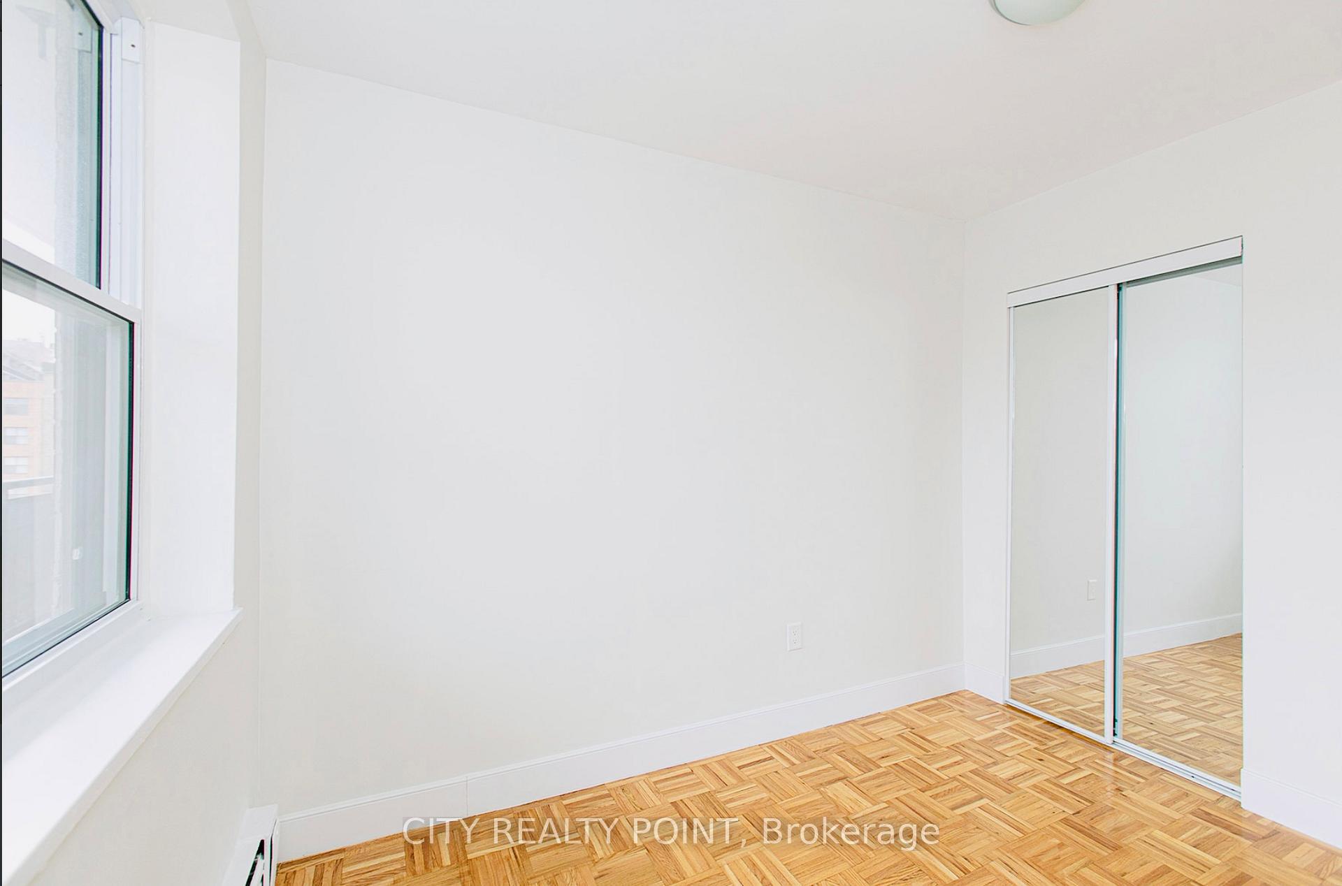 Photo 8 of Unit 403, 2 Grandstand Place, Toronto, Thorncliffe Park — HOMEH