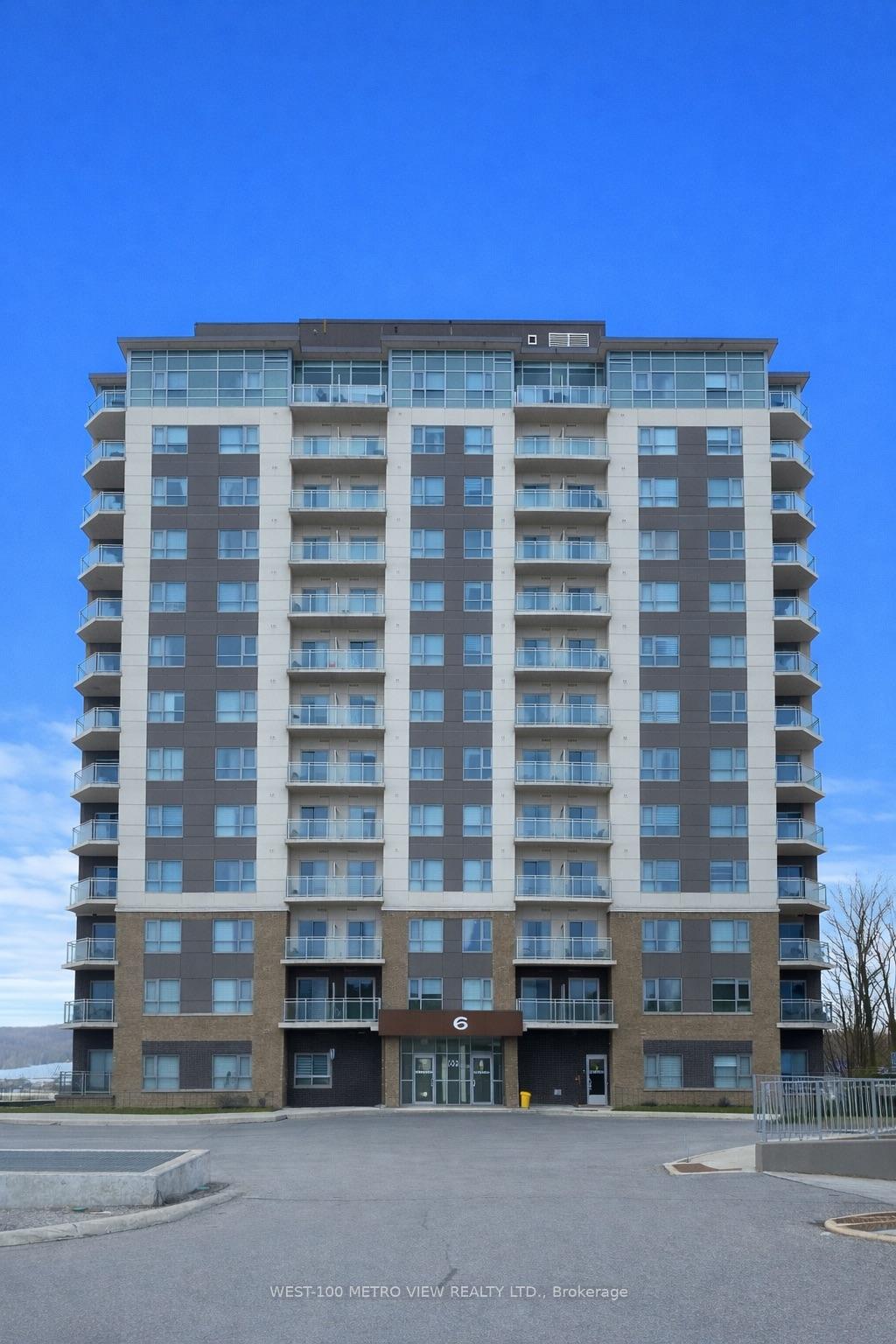 Photo 1 of Unit 704, 56 Lakeside Terrace, Barrie, Little Lake — HOMEH
