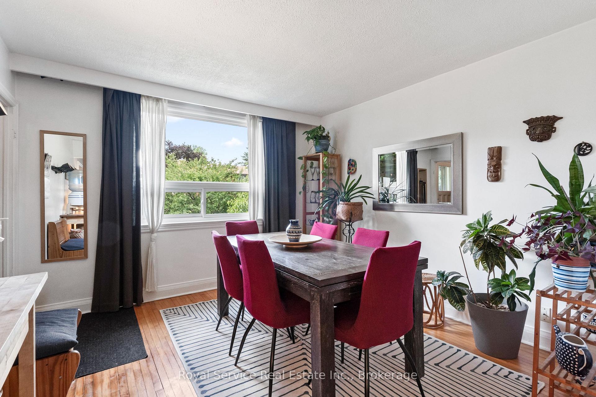 Photo 9 of 152 Harmony Road S, Oshawa, Donevan — HOMEH