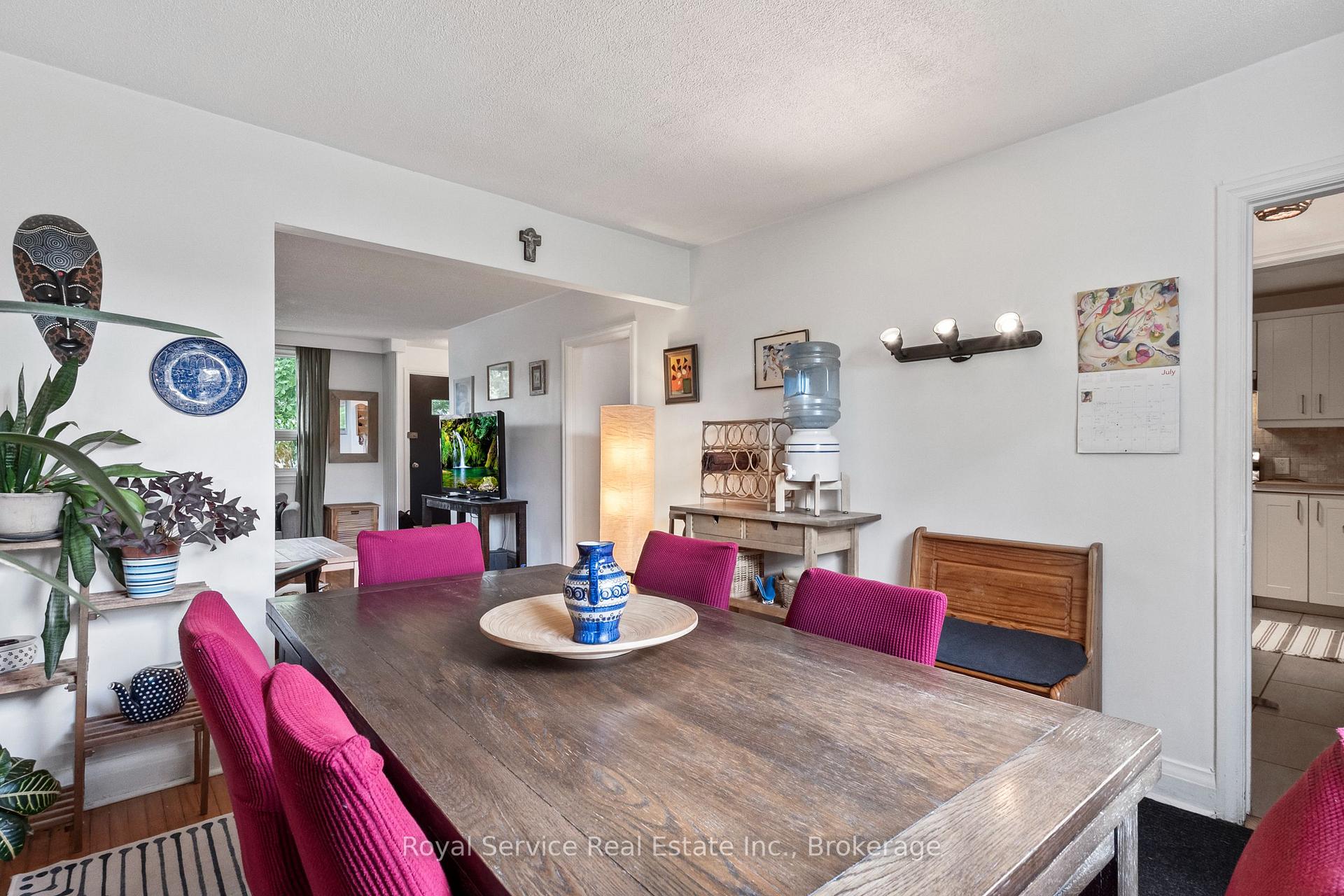 Photo 10 of 152 Harmony Road S, Oshawa, Donevan — HOMEH