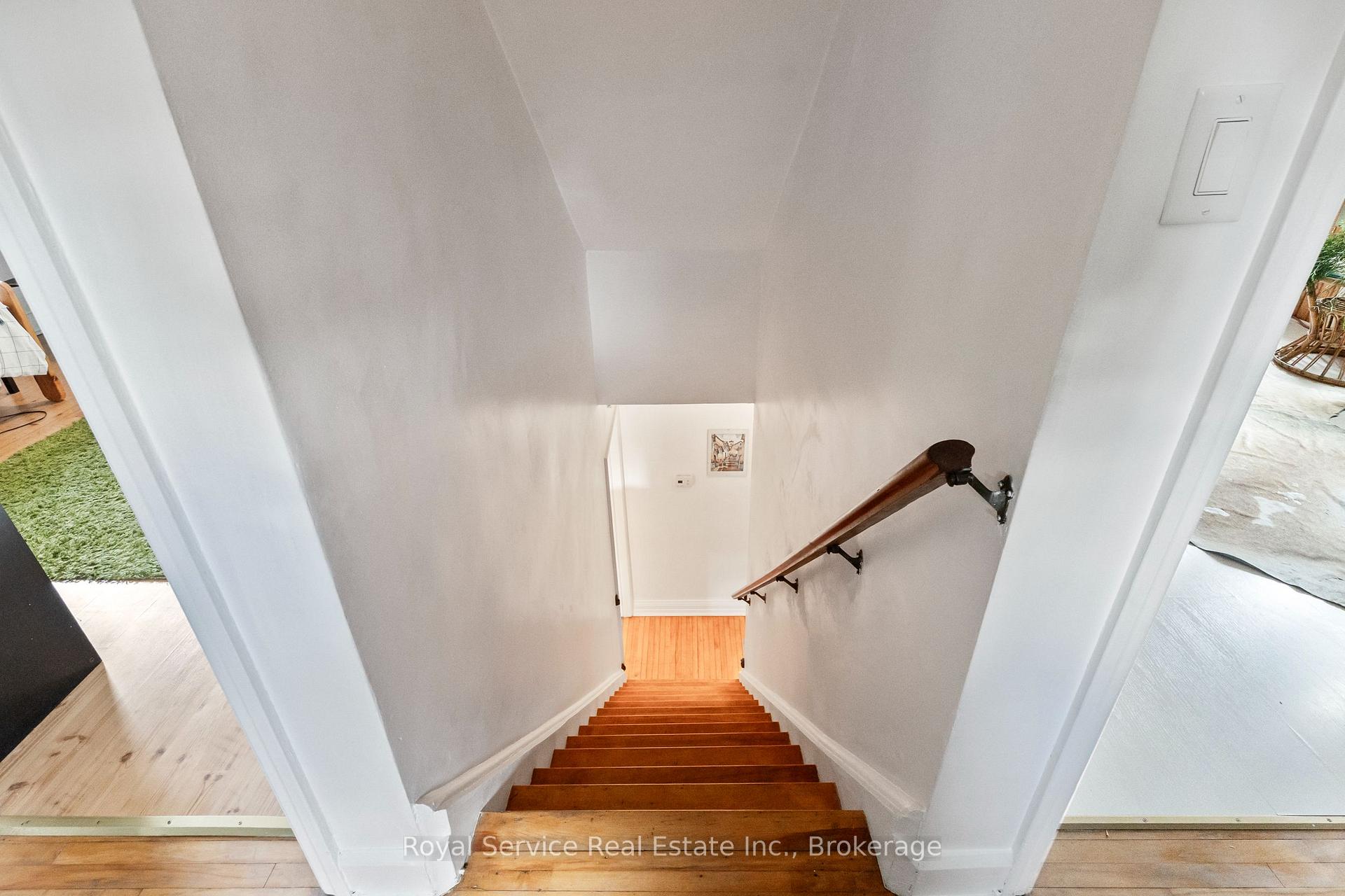 Photo 23 of 152 Harmony Road S, Oshawa, Donevan — HOMEH
