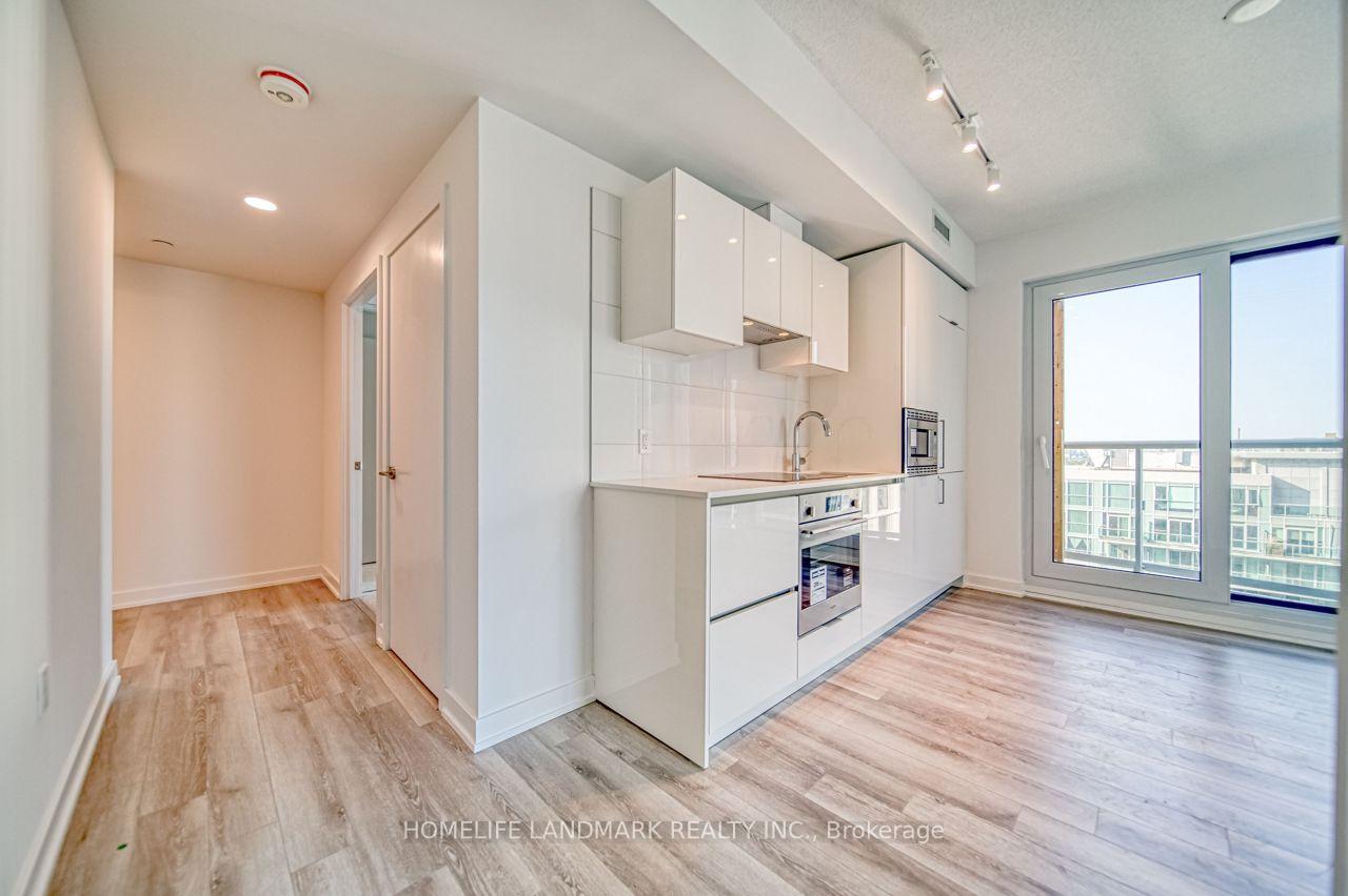 Photo 4 of Unit 1919, 230 Simcoe Street, Toronto, Kensington-Chinatown — HOMEH