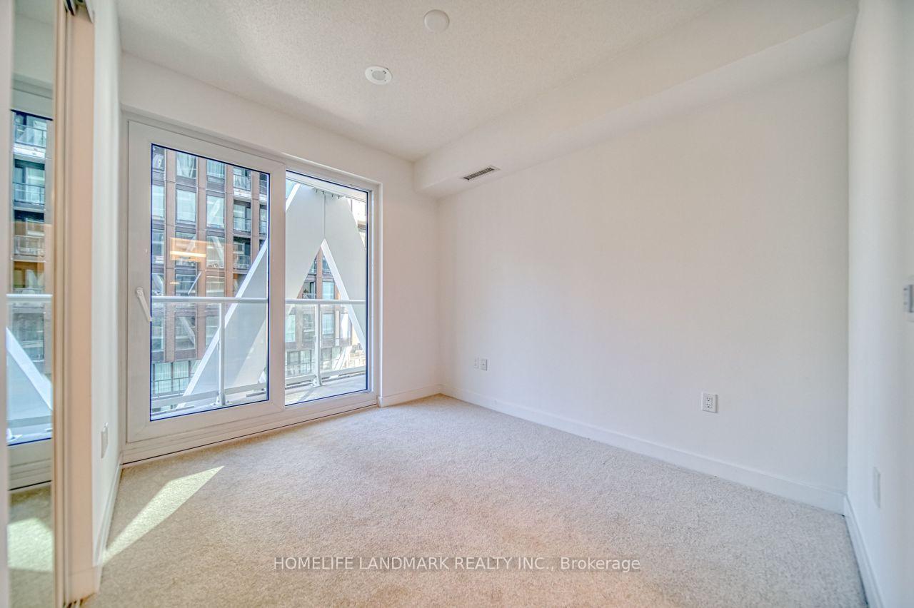 Photo 13 of Unit 1919, 230 Simcoe Street, Toronto, Kensington-Chinatown — HOMEH