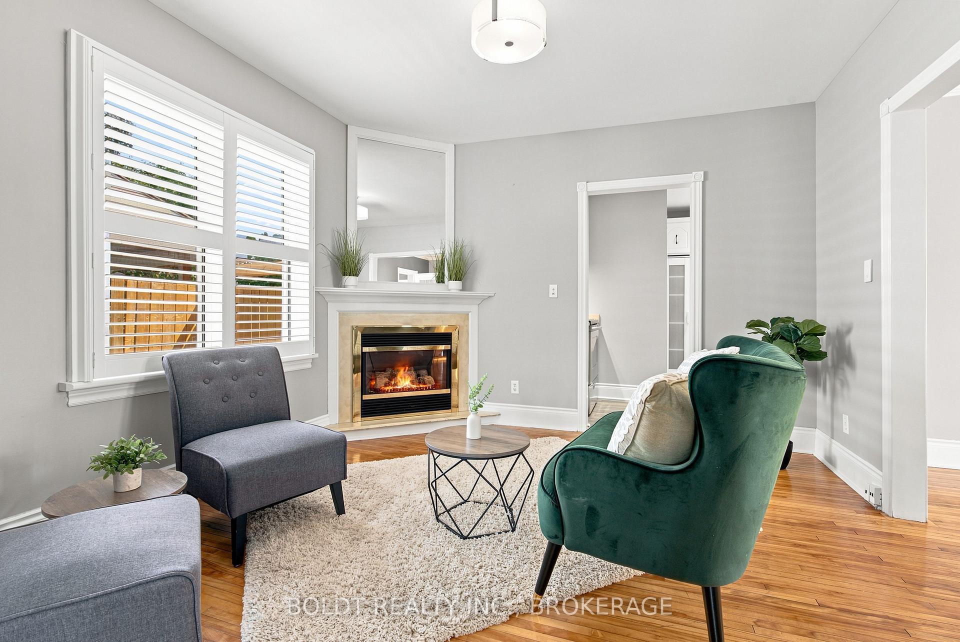 Photo 11 of 42 Thomas Street, St. Catharines, Downtown — HOMEH