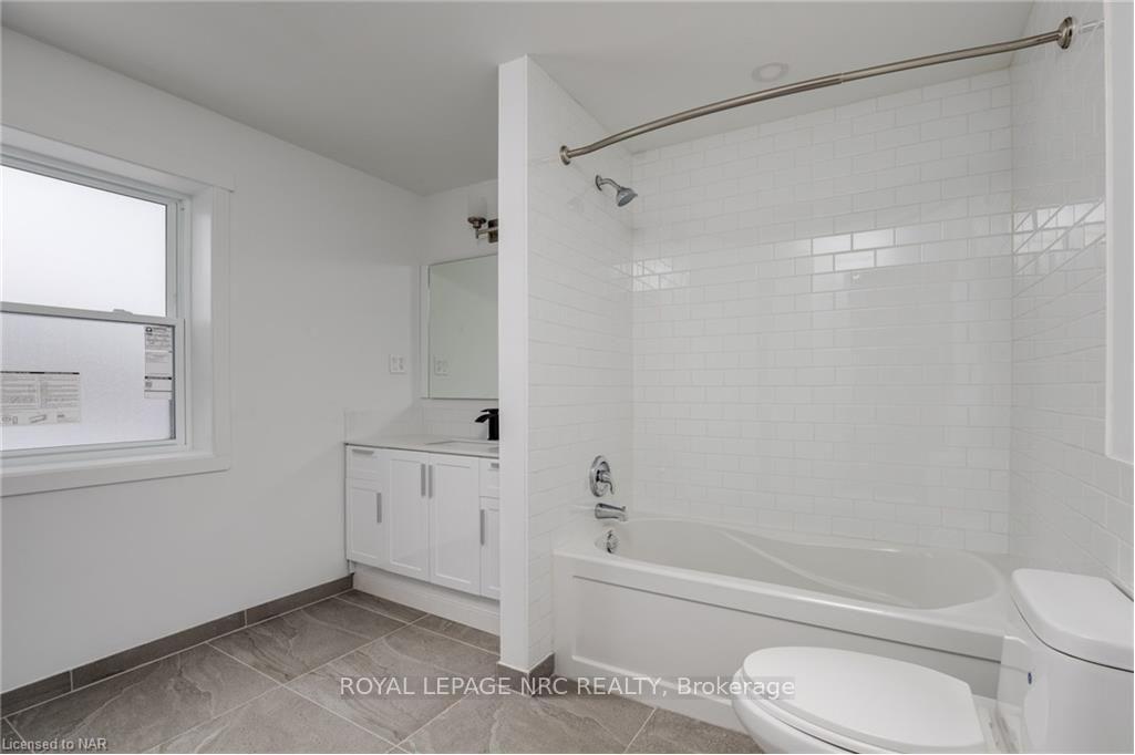 Photo 6 of 5751 Leonard Avenue, Niagara Falls, Hospital — HOMEH