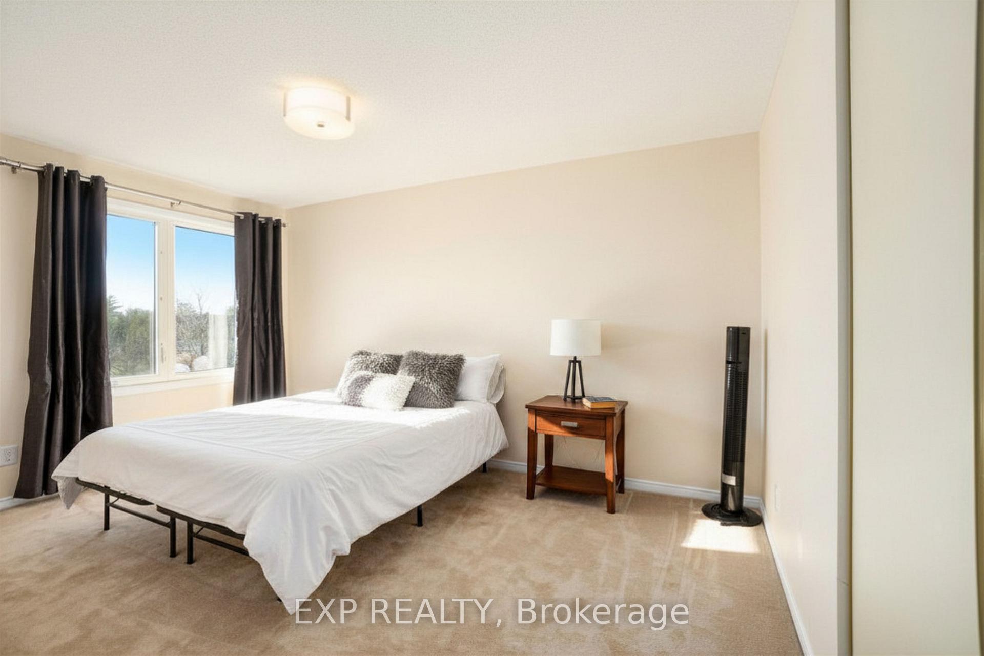 Photo 9 of 6667 Bilberry Drive, Ottawa, Convent Glen North — HOMEH