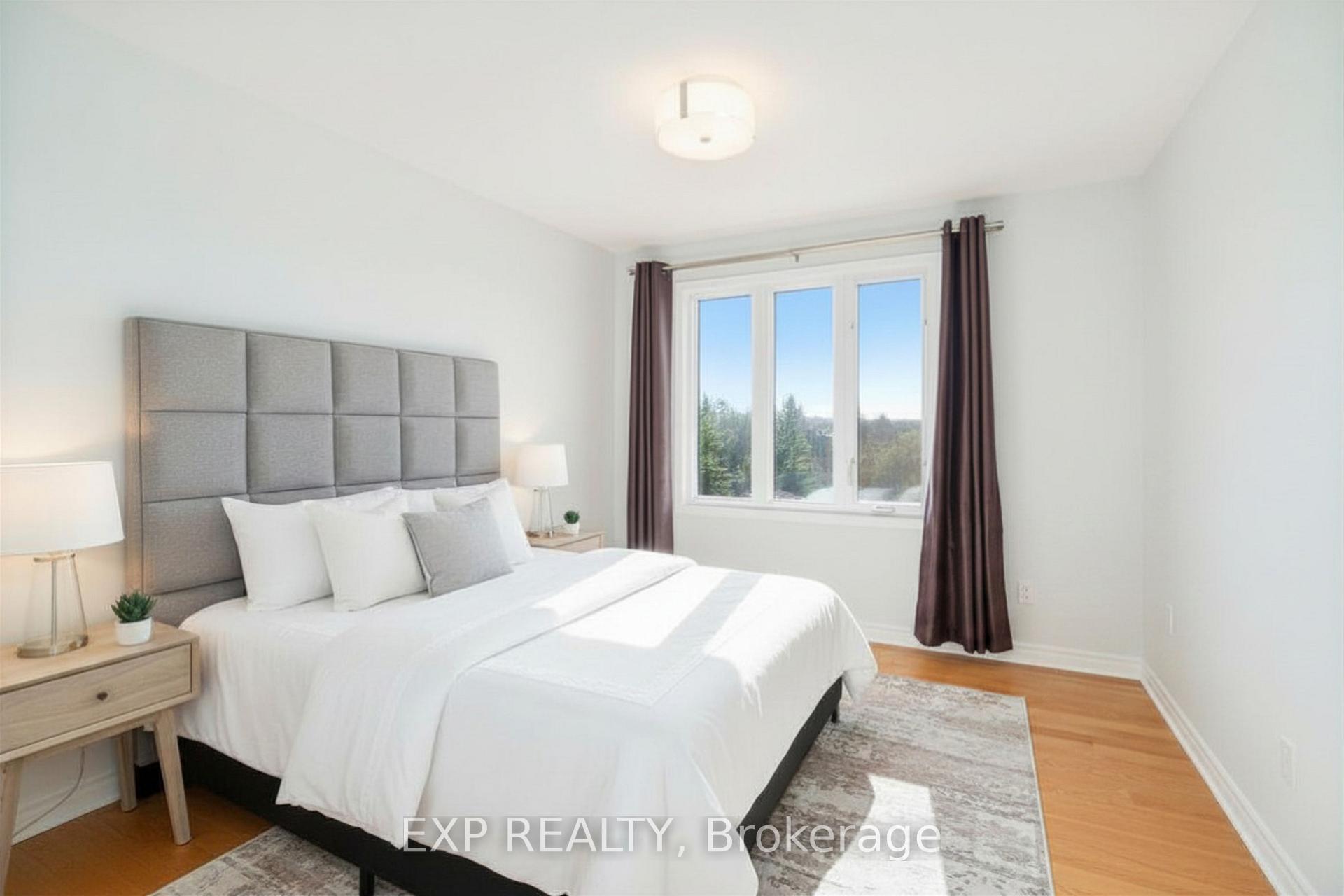 Photo 10 of 6667 Bilberry Drive, Ottawa, Convent Glen North — HOMEH