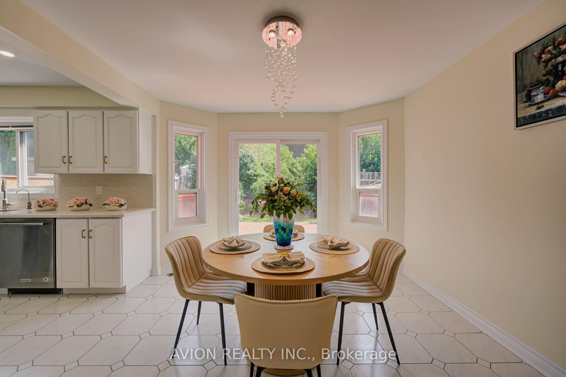 Photo 15 of 203 Valleymede Drive, Richmond Hill, Doncrest — HOMEH