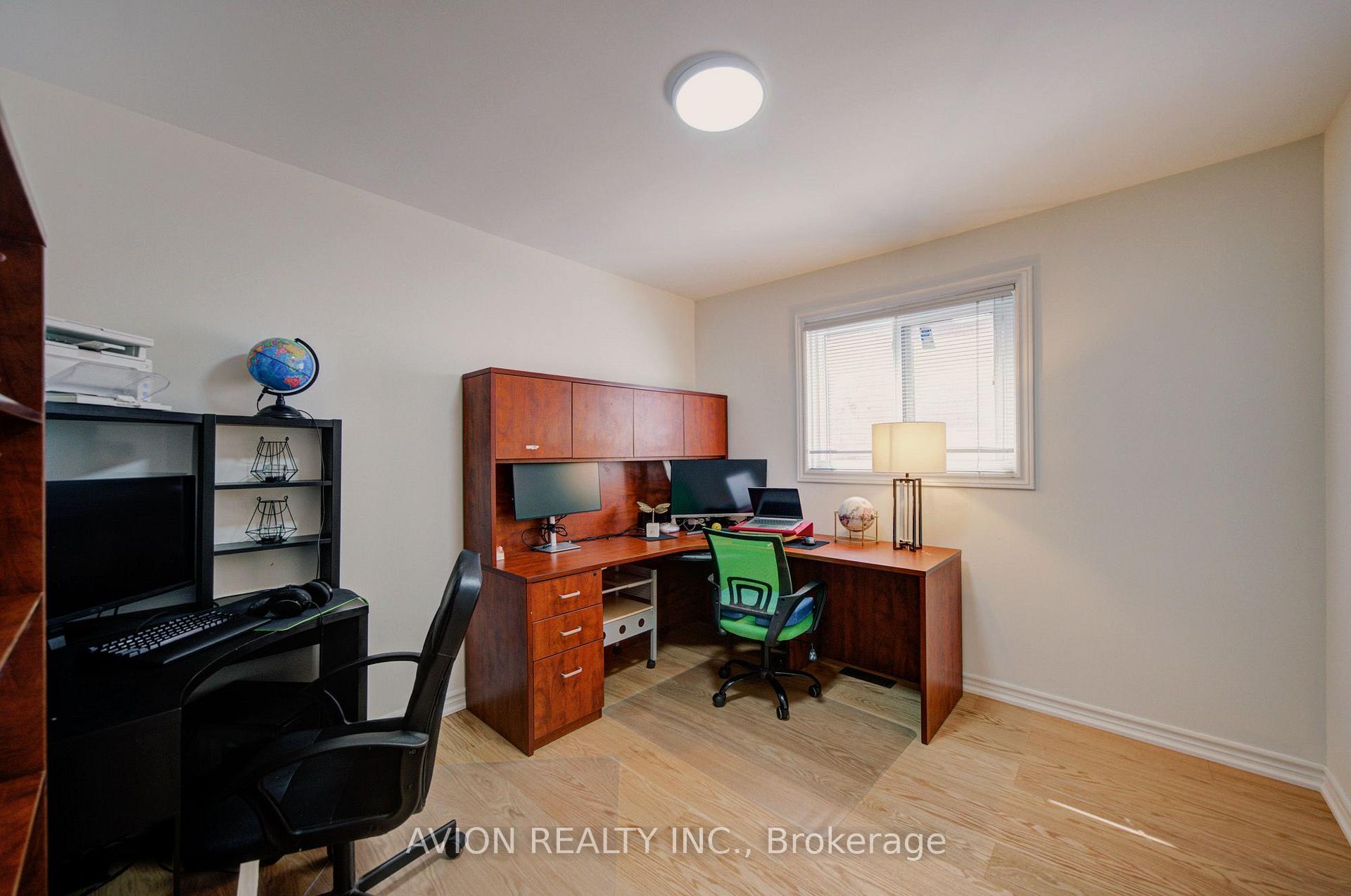 Photo 18 of 203 Valleymede Drive, Richmond Hill, Doncrest — HOMEH
