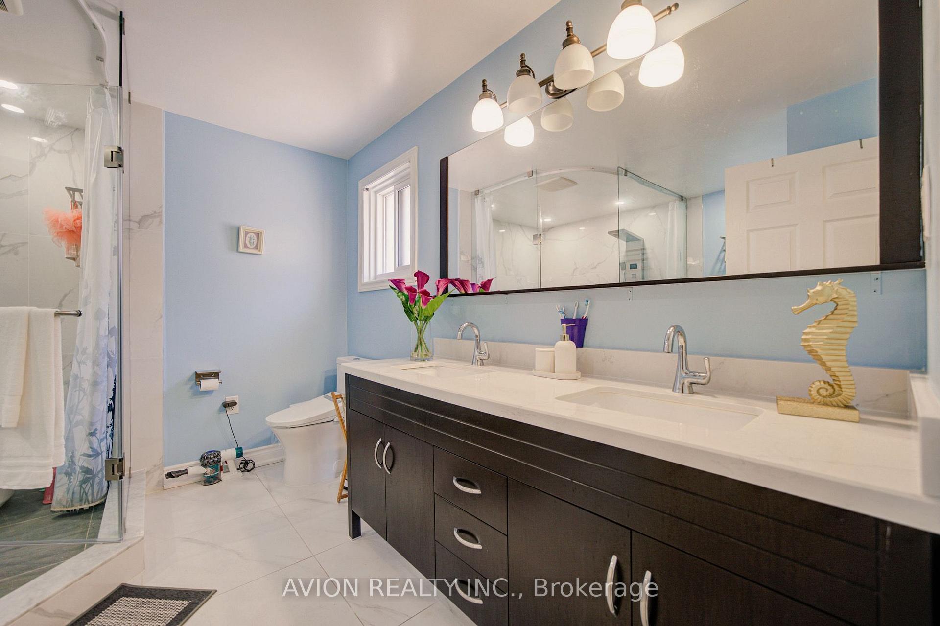 Photo 22 of 203 Valleymede Drive, Richmond Hill, Doncrest — HOMEH