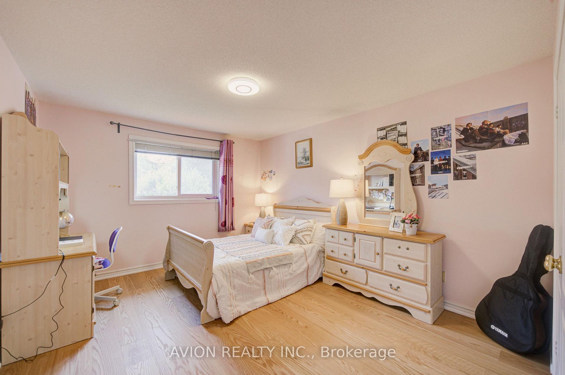 Photo 33 of 203 Valleymede Drive, Richmond Hill, Doncrest — HOMEH