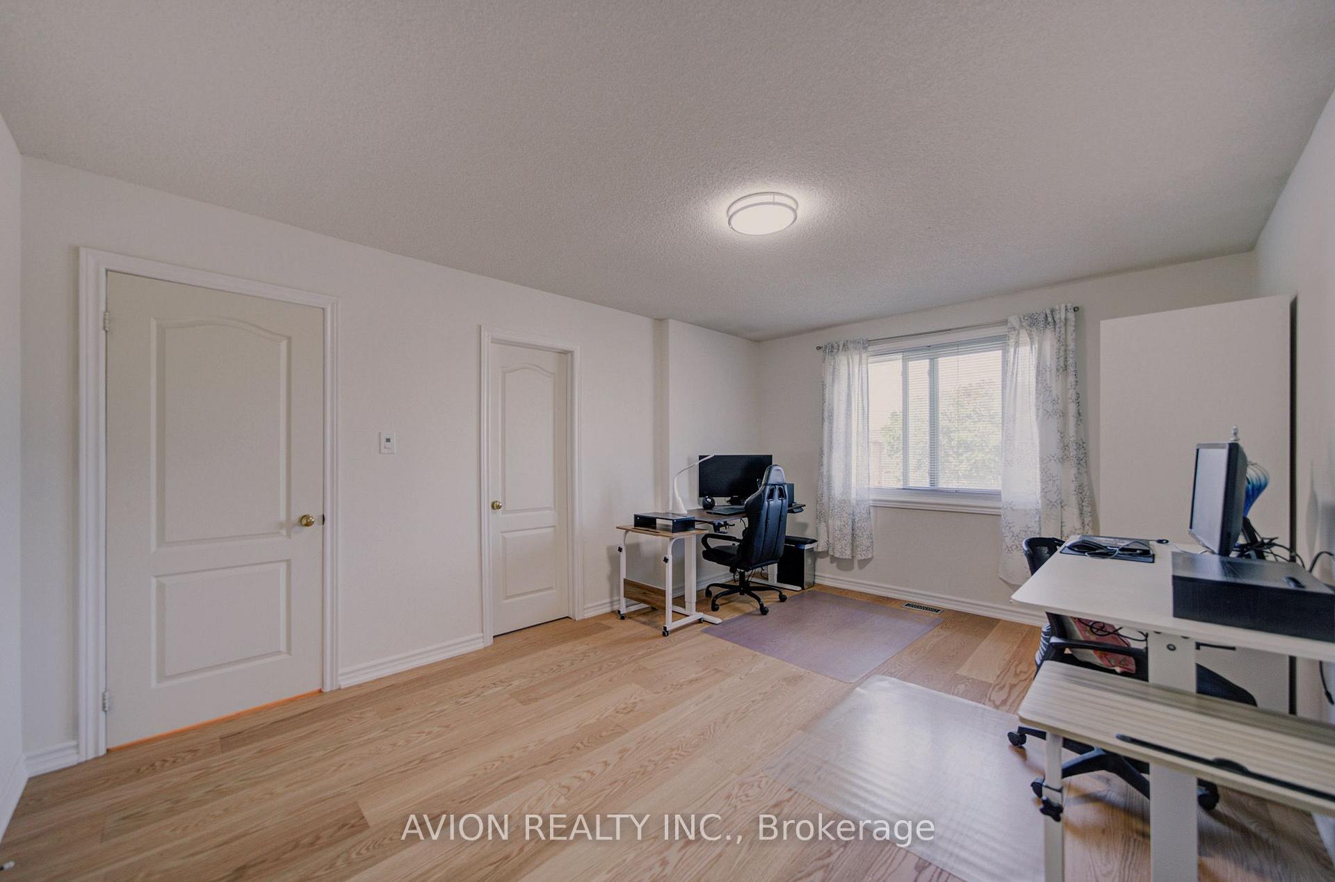 Photo 38 of 203 Valleymede Drive, Richmond Hill, Doncrest — HOMEH