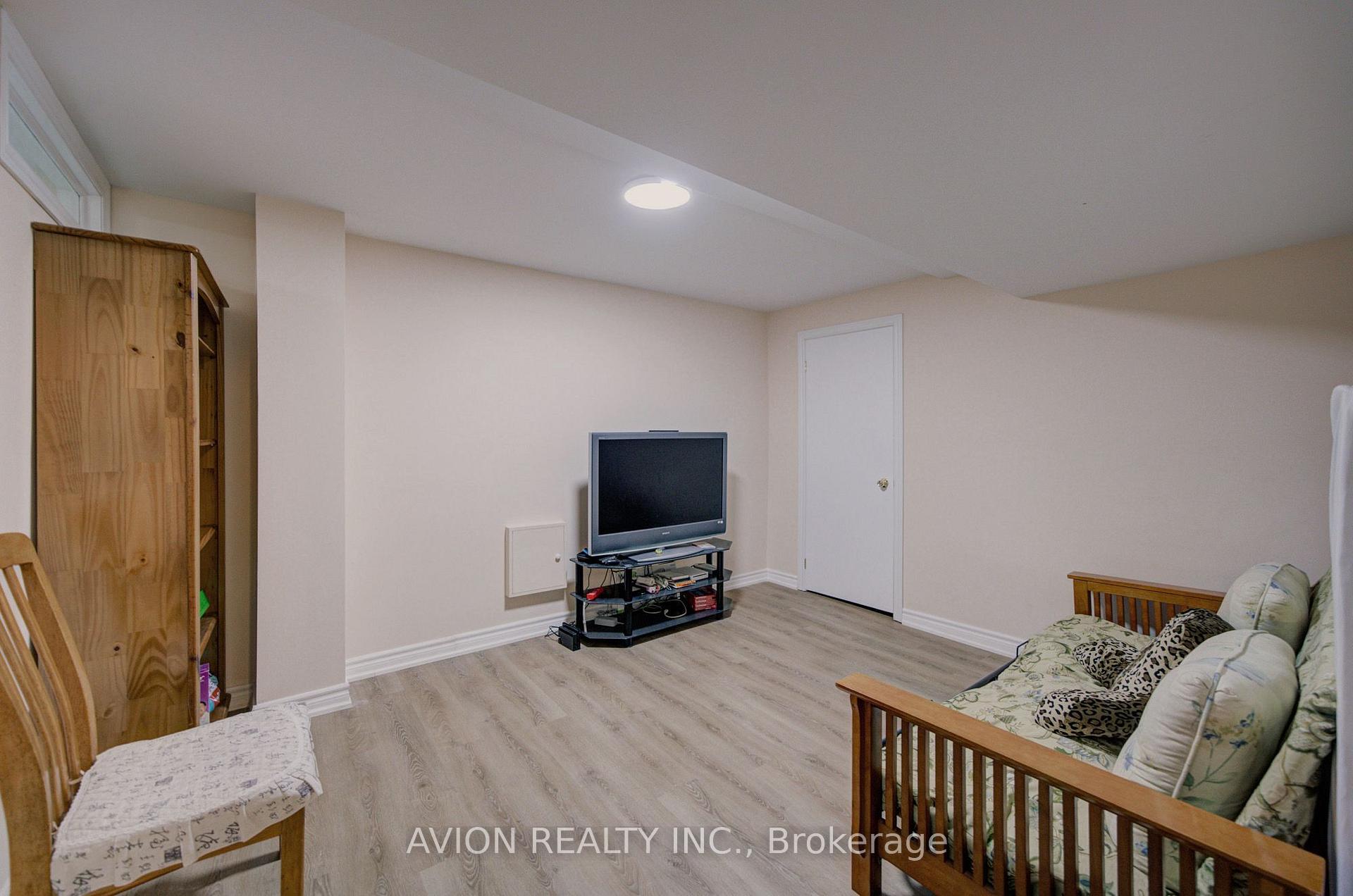 Photo 51 of 203 Valleymede Drive, Richmond Hill, Doncrest — HOMEH