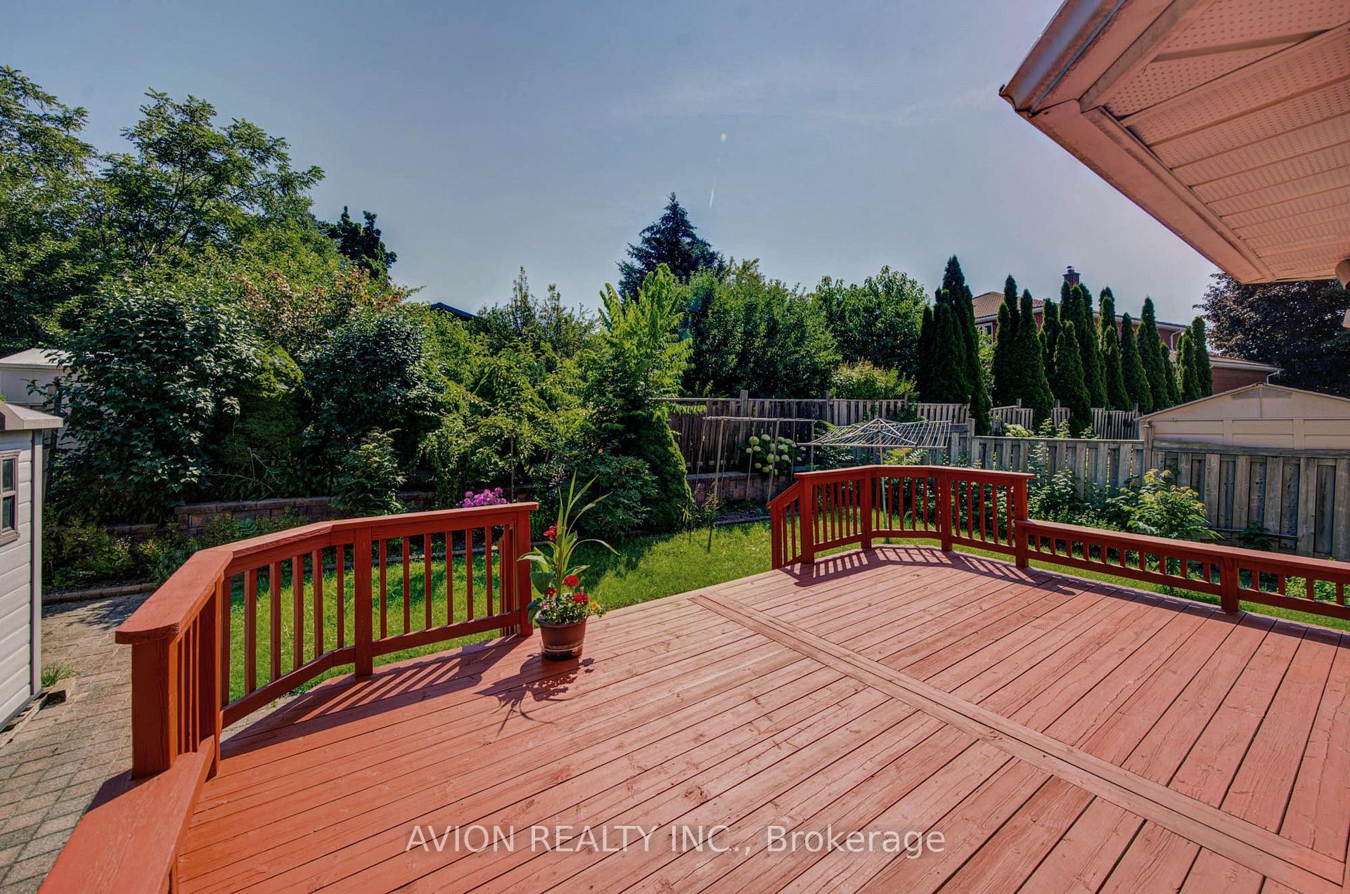 Photo 54 of 203 Valleymede Drive, Richmond Hill, Doncrest — HOMEH