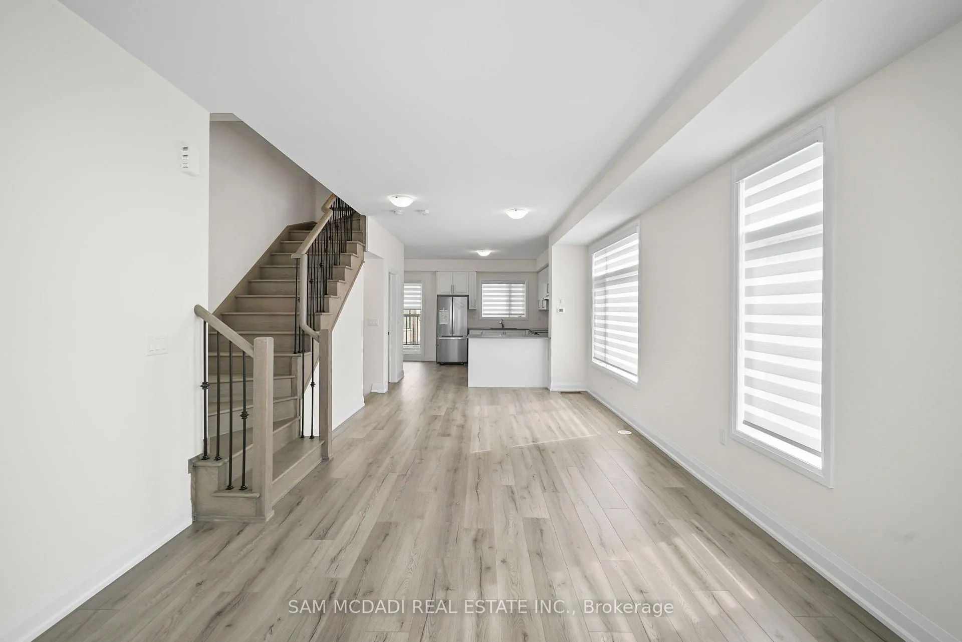 Photo 12 of Unit 601, 1695 Dersan Street, Pickering, Duffin Heights — HOMEH