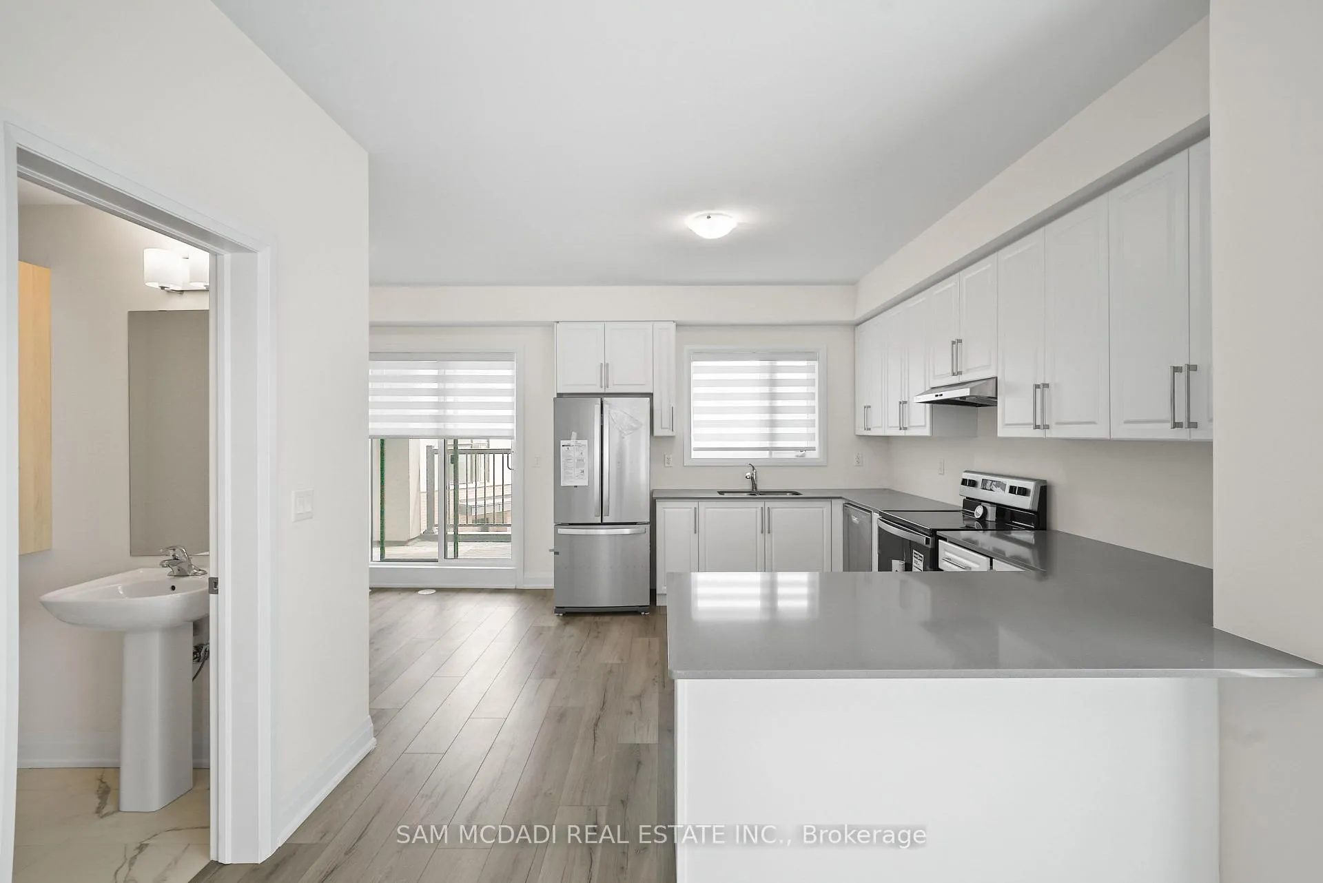 Photo 14 of Unit 601, 1695 Dersan Street, Pickering, Duffin Heights — HOMEH