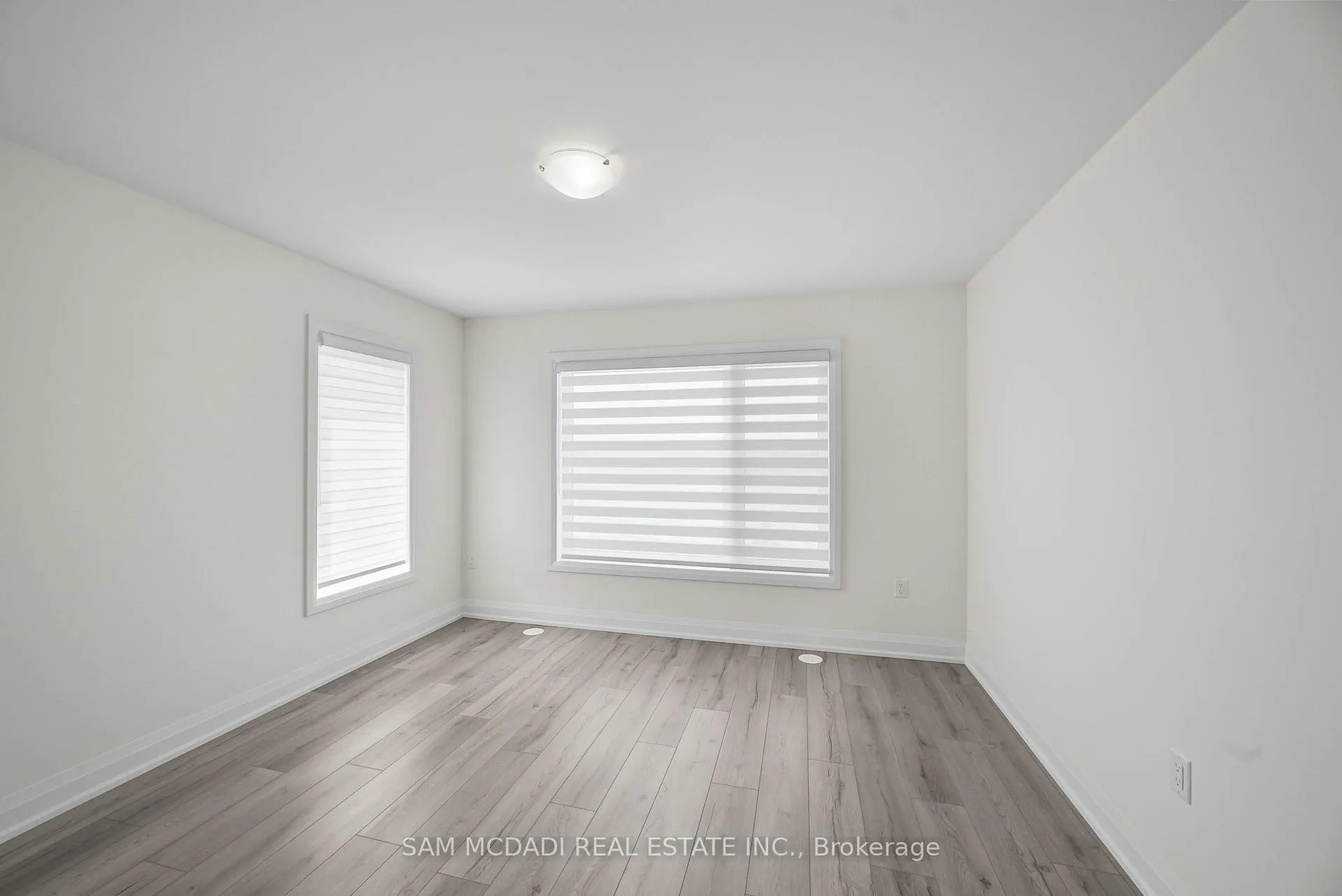 Photo 25 of Unit 601, 1695 Dersan Street, Pickering, Duffin Heights — HOMEH