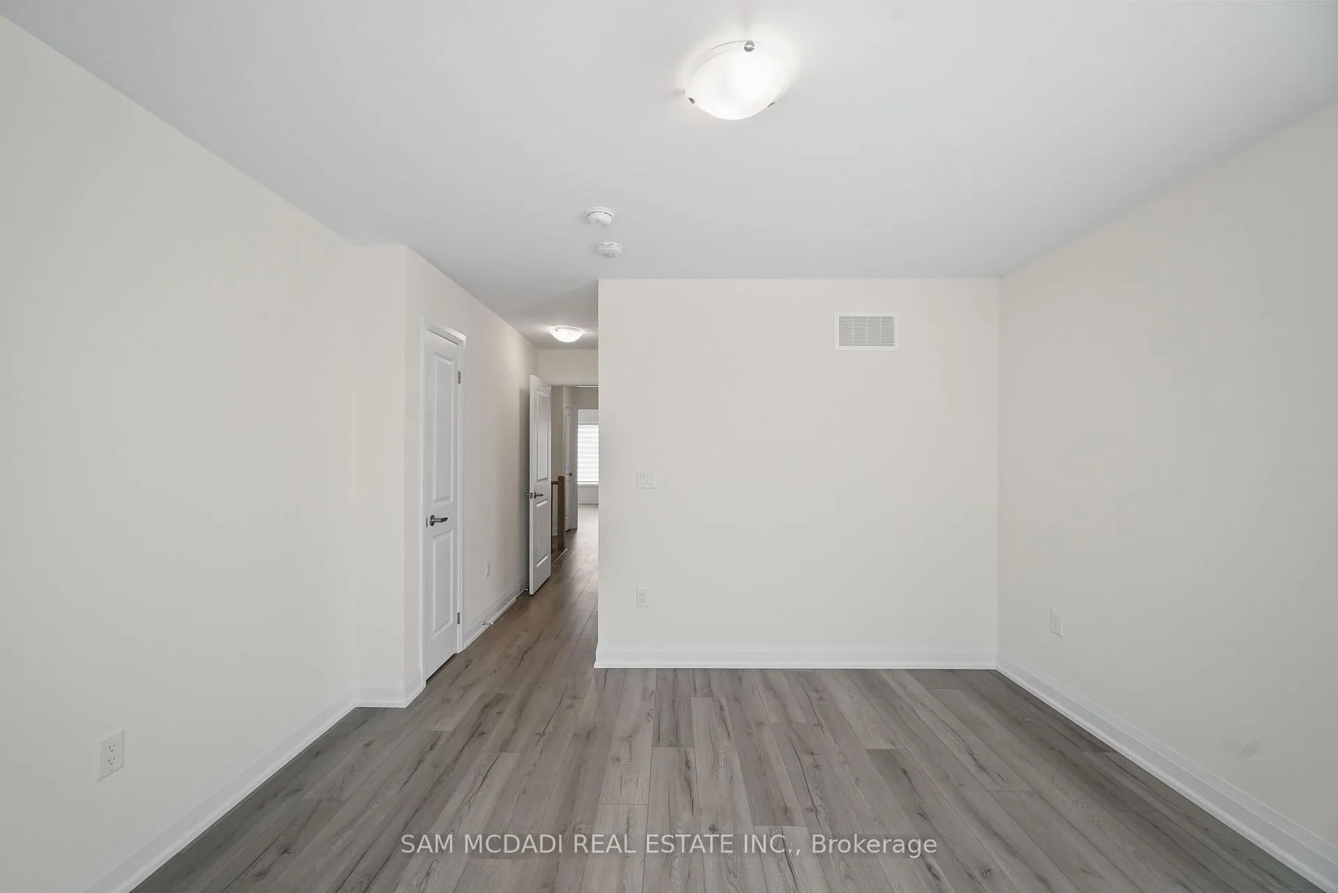 Photo 26 of Unit 601, 1695 Dersan Street, Pickering, Duffin Heights — HOMEH